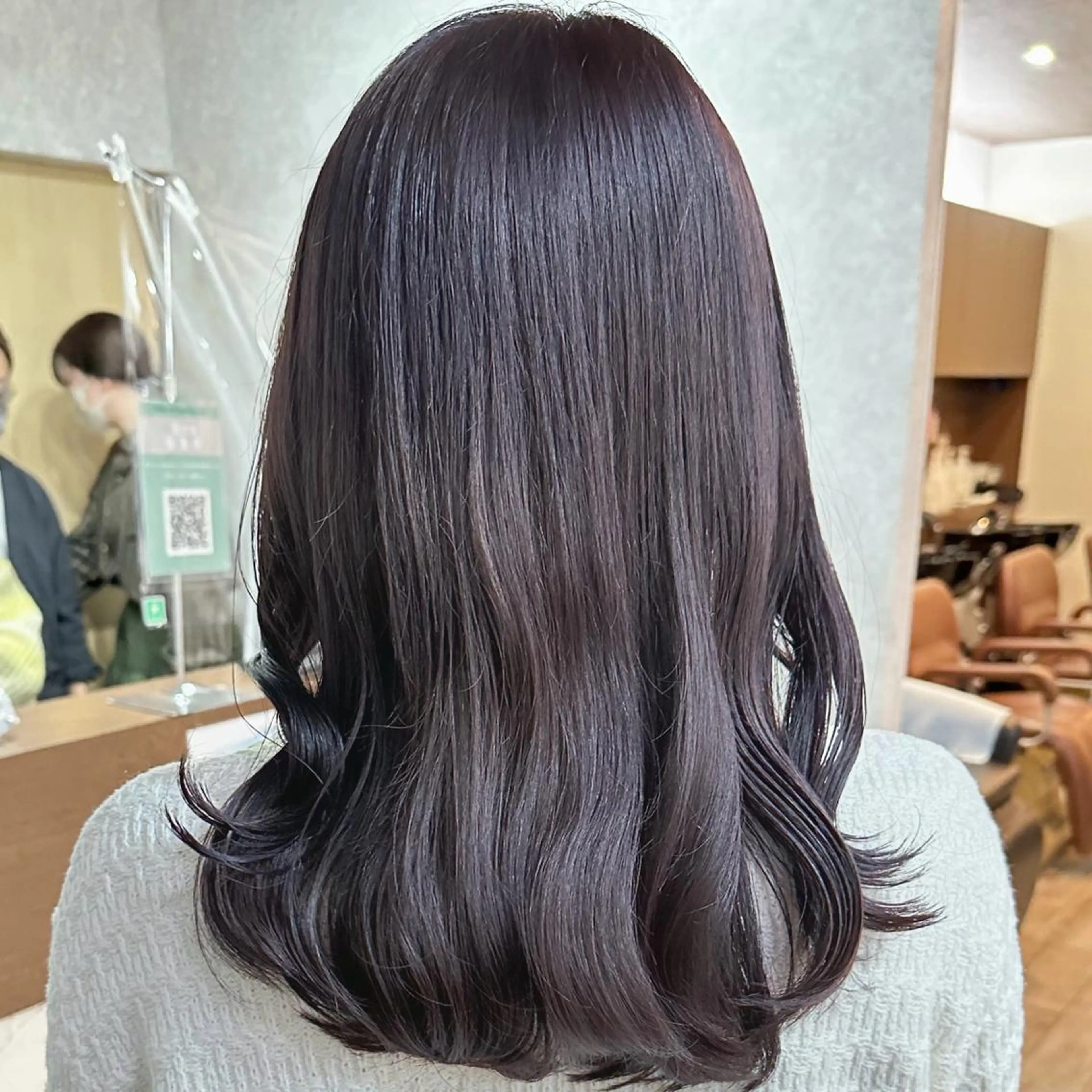 ミディアム カラー ブリーチ ダブルカラー グレージュ ラベンダーカラー ラベンダーグレージュ 高橋 みく/ minim 暖色のヘアスタイル