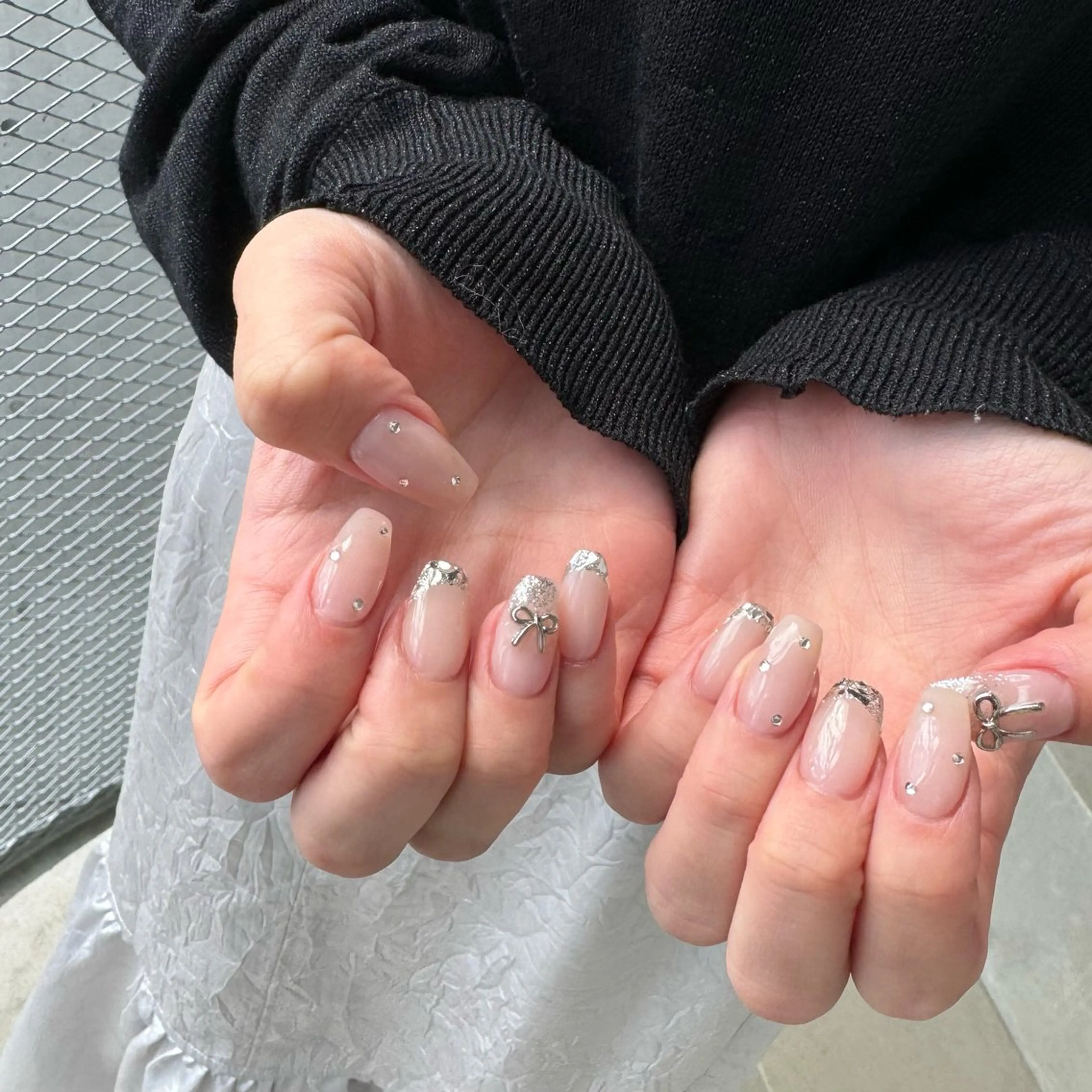 ネイル フレンチネイル ガラスフレンチ ハンドネイル 藤原 梨紅のネイルデザイン