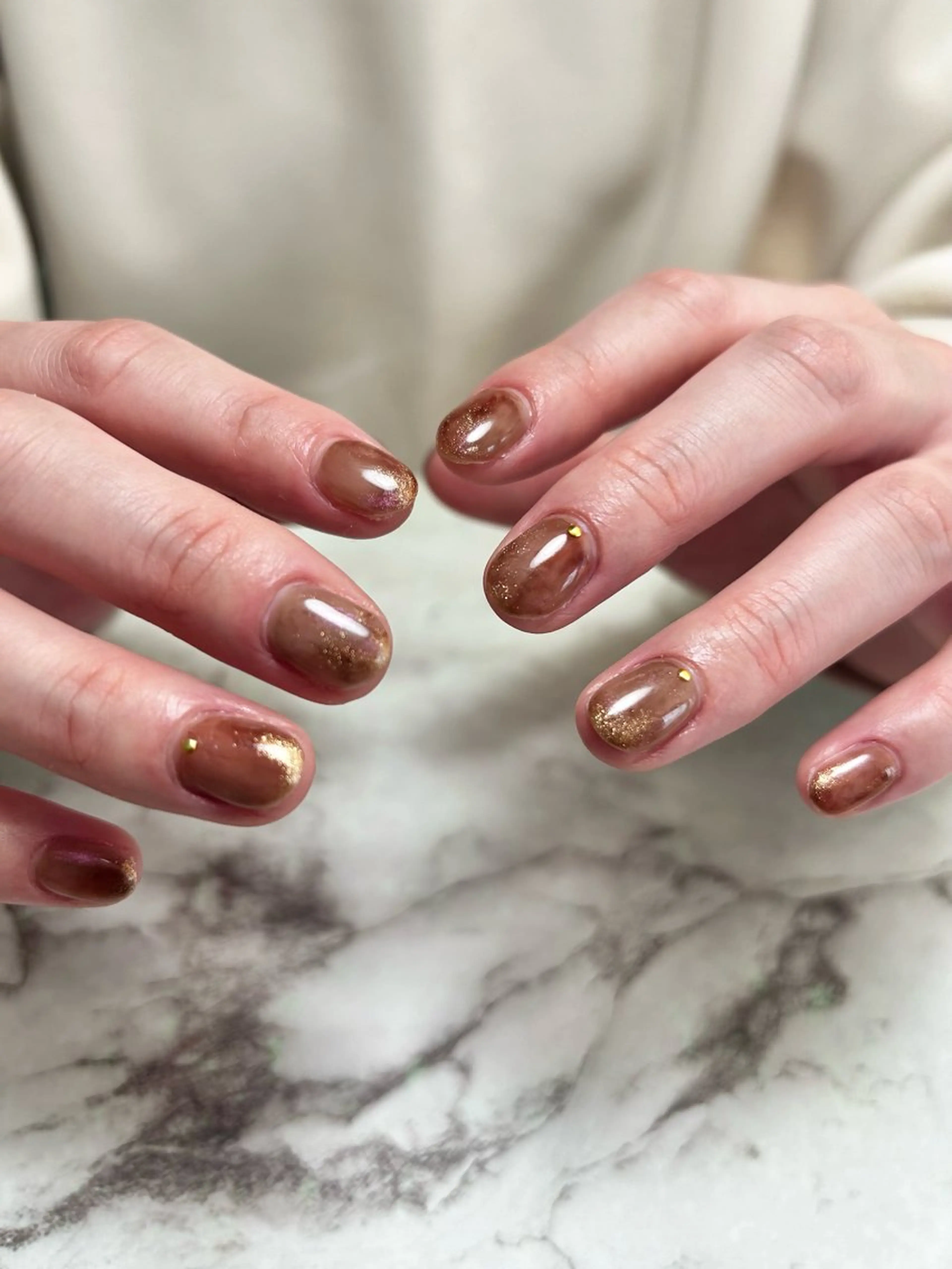 ネイル ニュアンスネイル ハンドネイル フットネイル TESORO nailのネイルデザイン