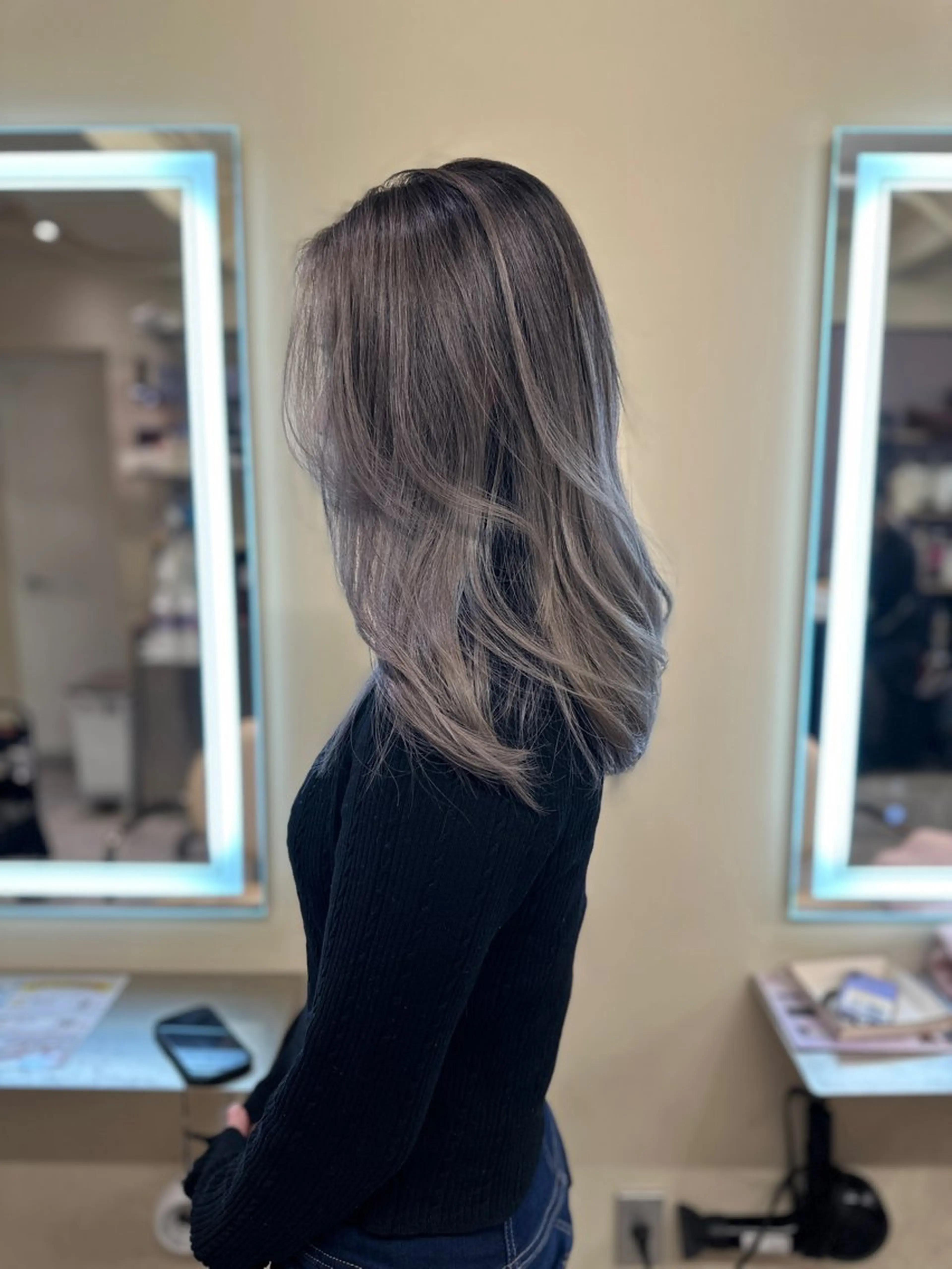 ロング カラー アディクシーカラー バレイヤージュ ブリーチ デザインカラー ダブルカラー カット トリートメント レイヤーカット 大和健生のヘアスタイル