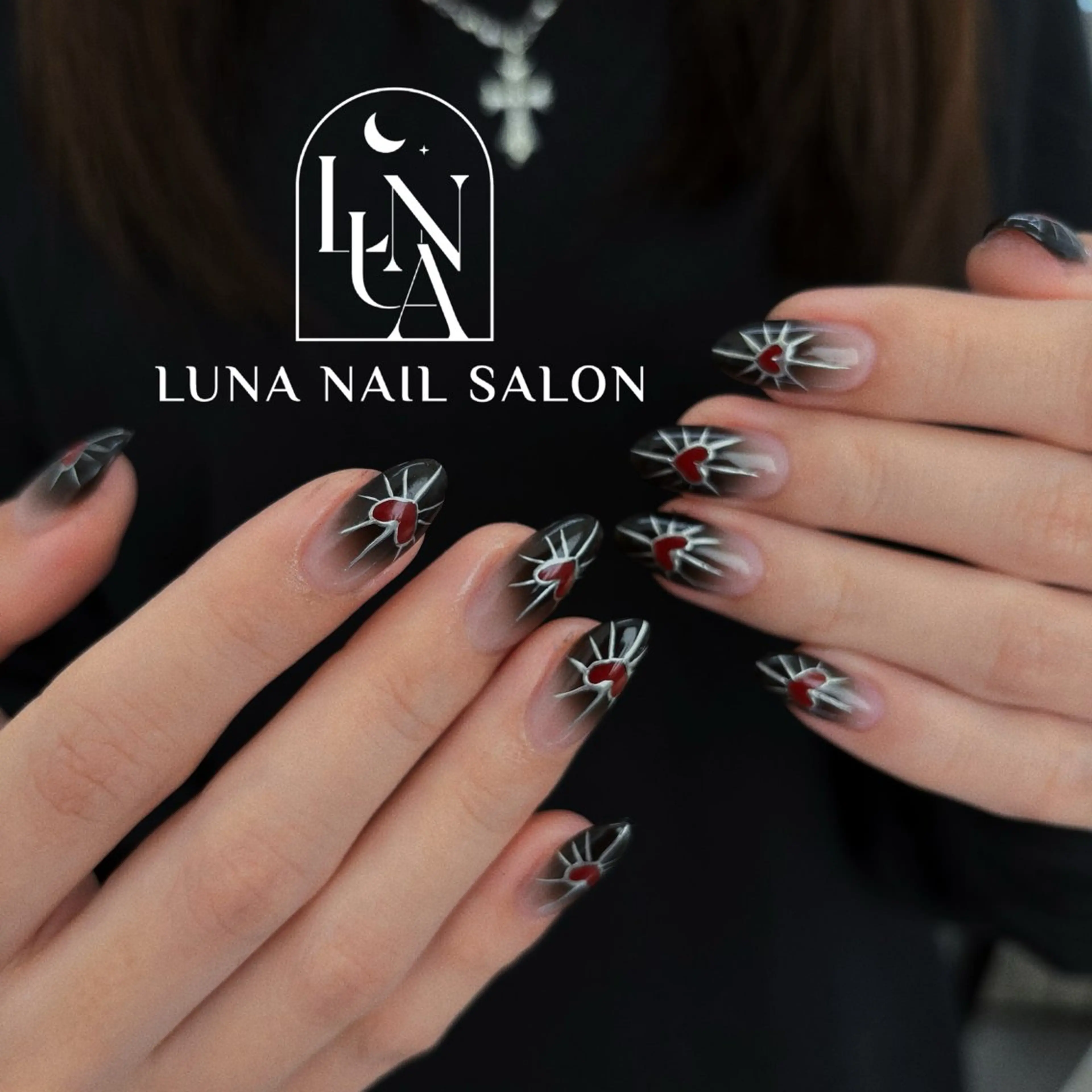 ネイル ハンドネイル フットネイル ハンドケア LUNA Nail salon💕のネイルデザイン