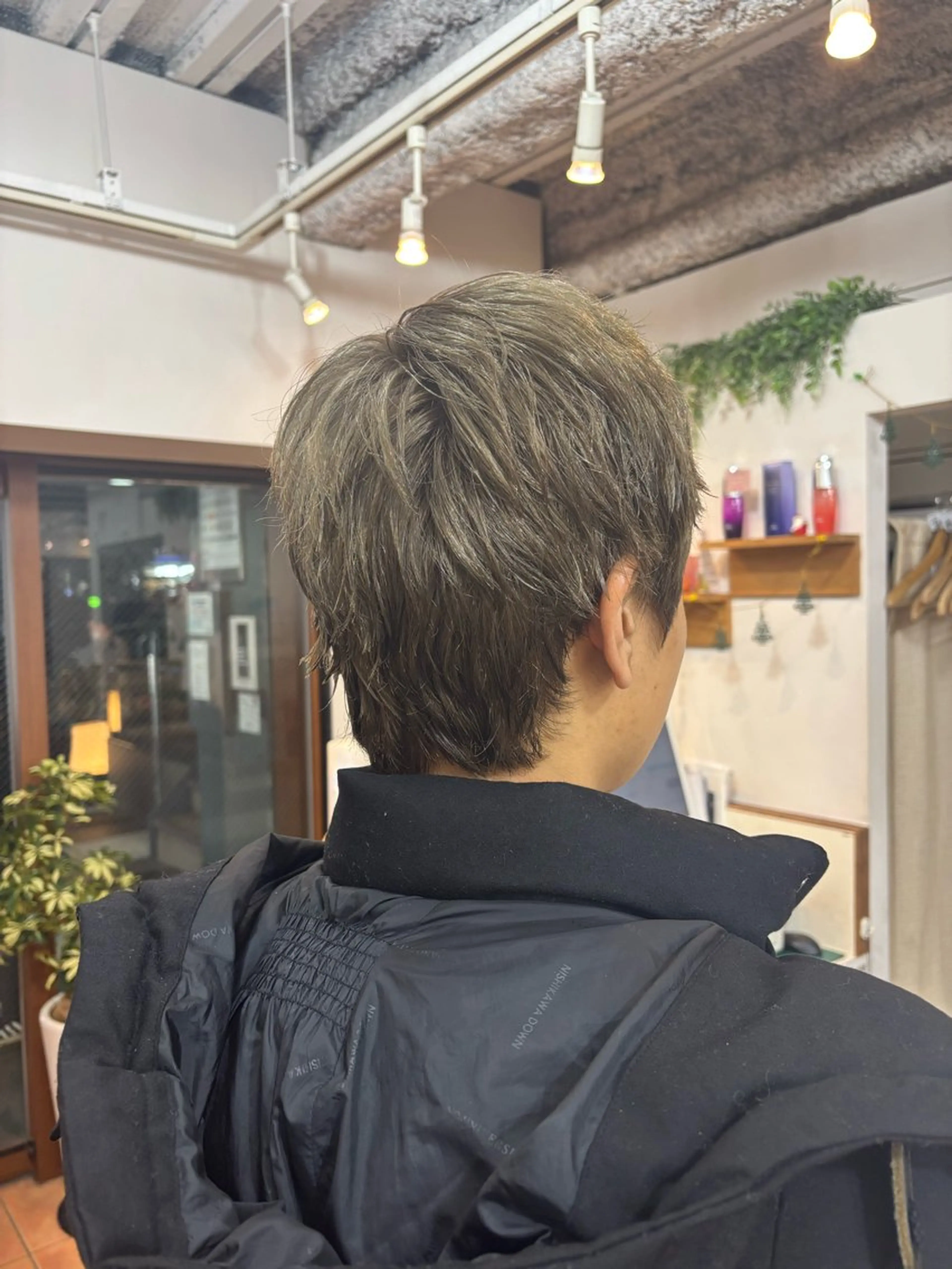 カラー メンズ equri bonne所属・秋谷 百花のヘアスタイル