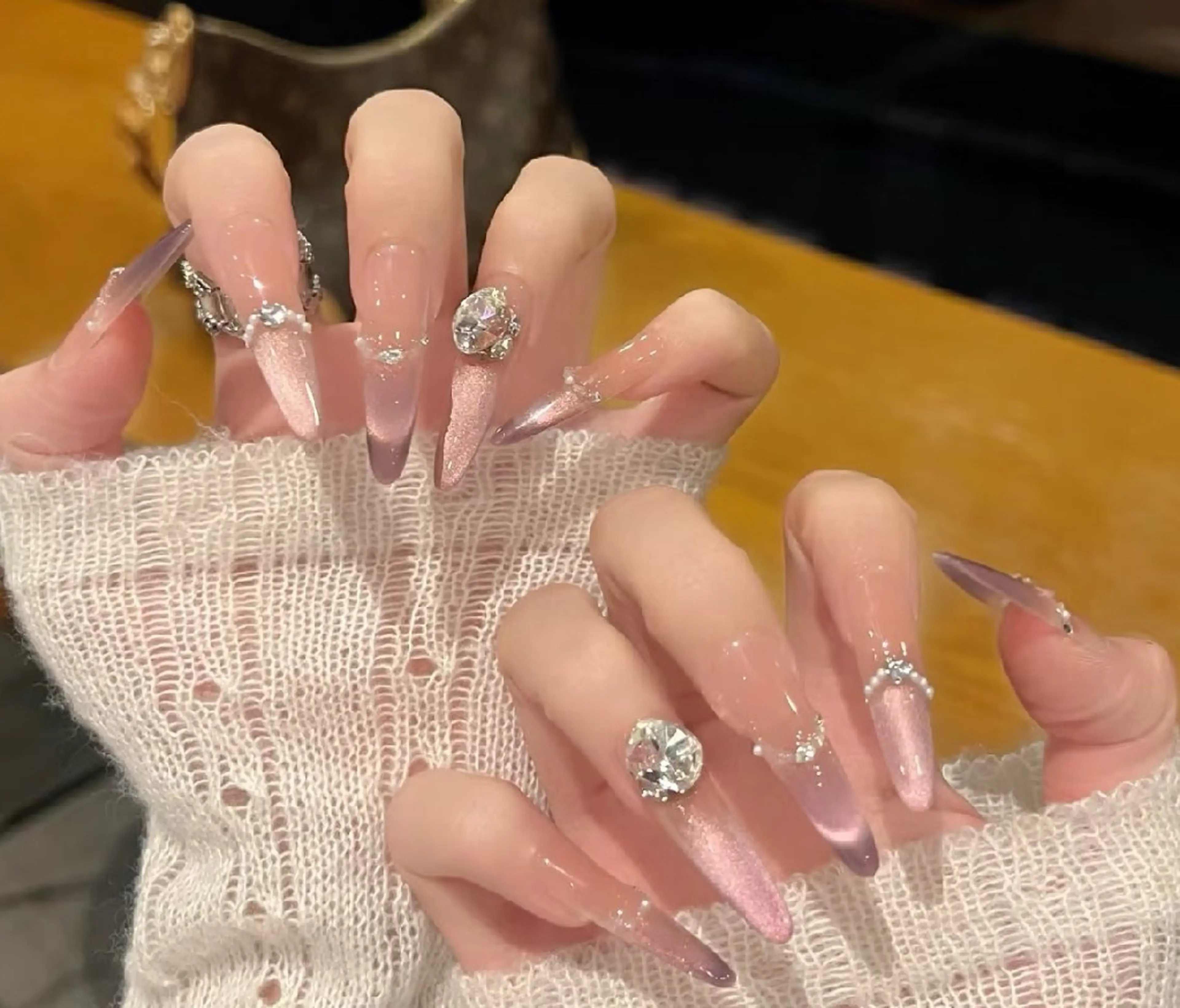 ネイル Miu Miu 🎀 Nailのネイルデザイン
