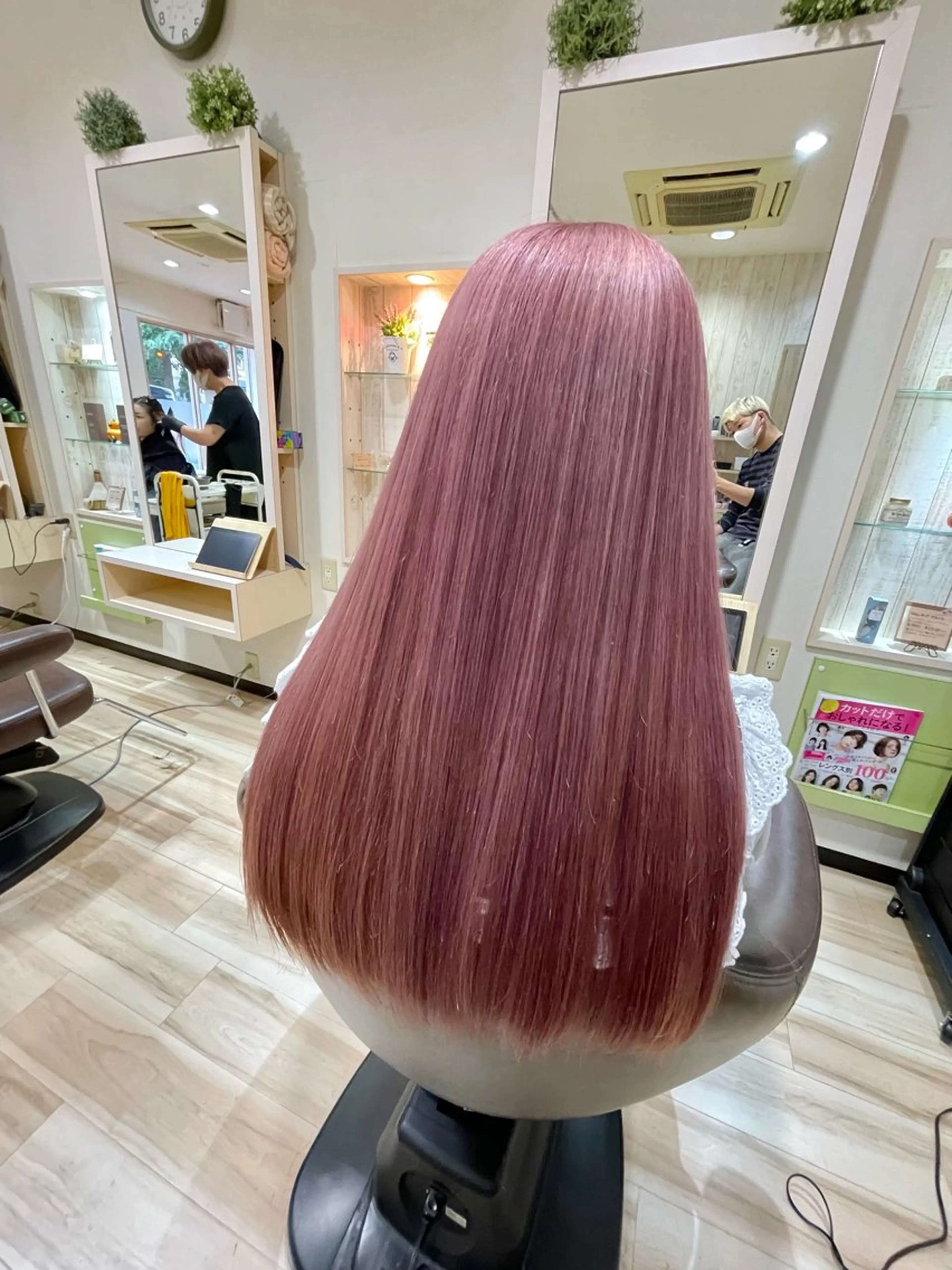 ロング カラー ブリーチ ピンクカラー 🌈派手髪ハイトーン 🌈鈴木亮太🌈のヘアスタイル
