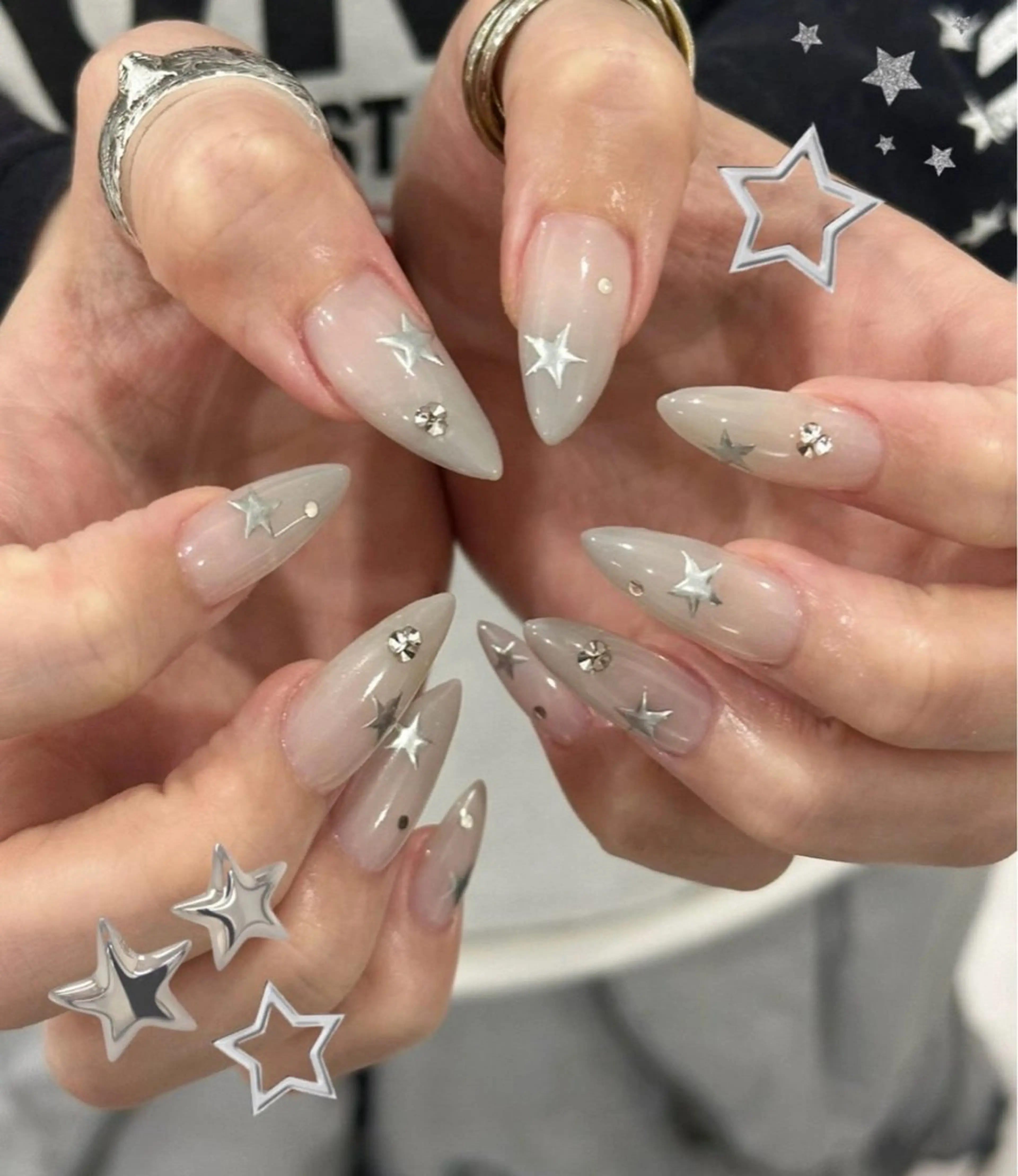 ネイル ハンドネイル BERA NAILSのネイルデザイン