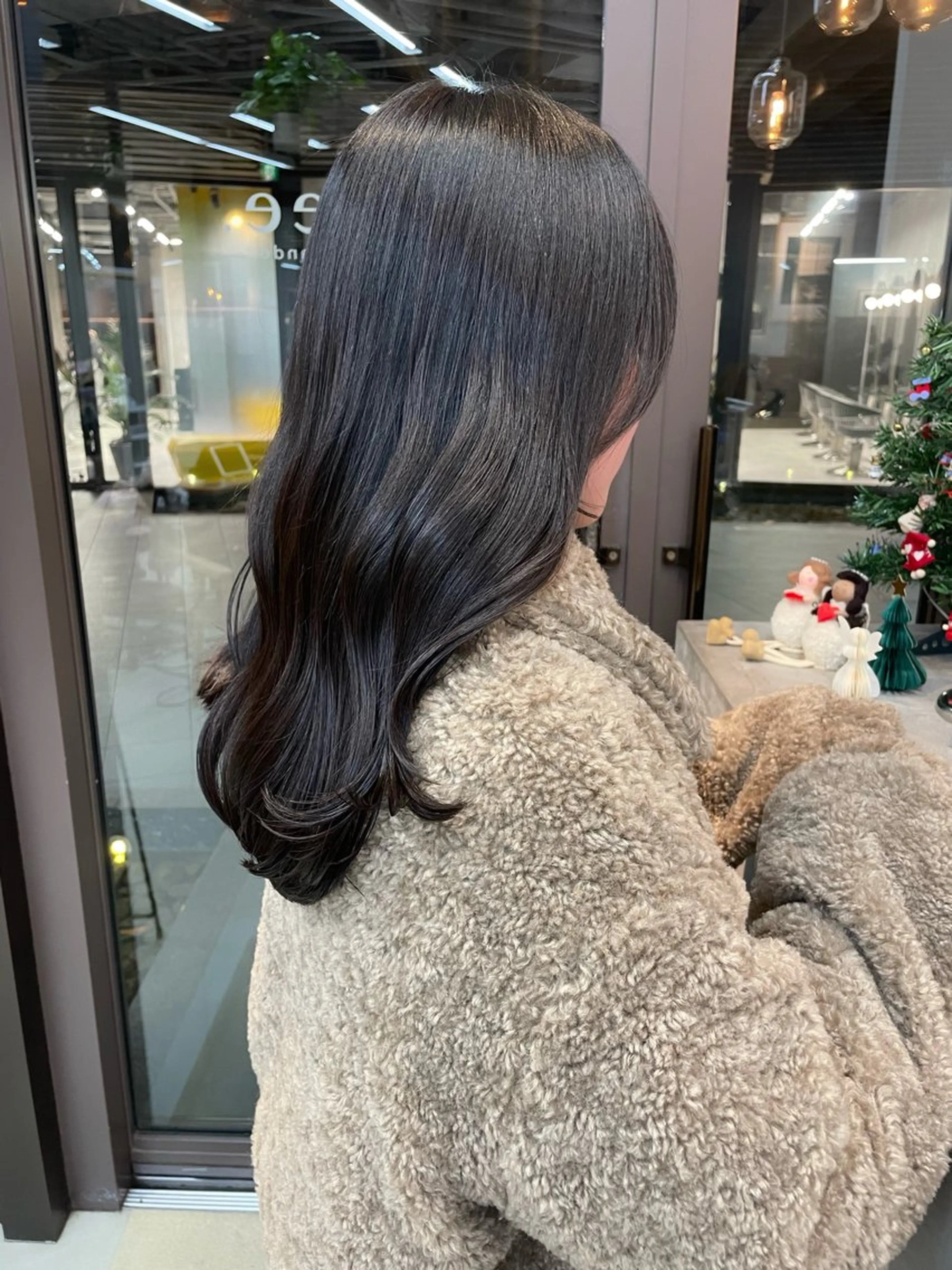 ヘアカラー トリートメント 🫧艶カラー×カット 🫧　harunaのヘアスタイル