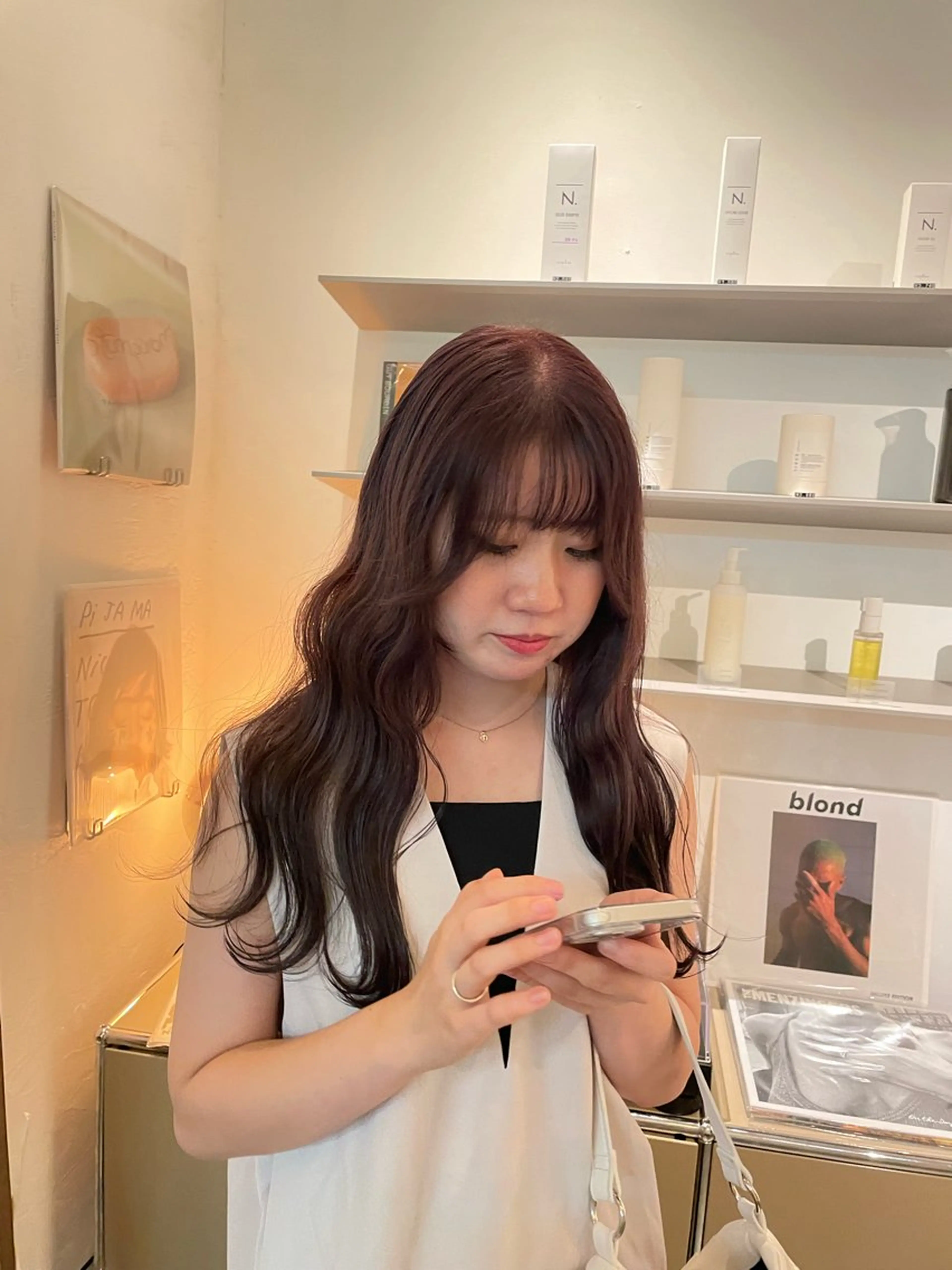 ロング カラー ブラウンカラー パープルカラー パープルブラウン HITOMI ショートカットのヘアスタイル