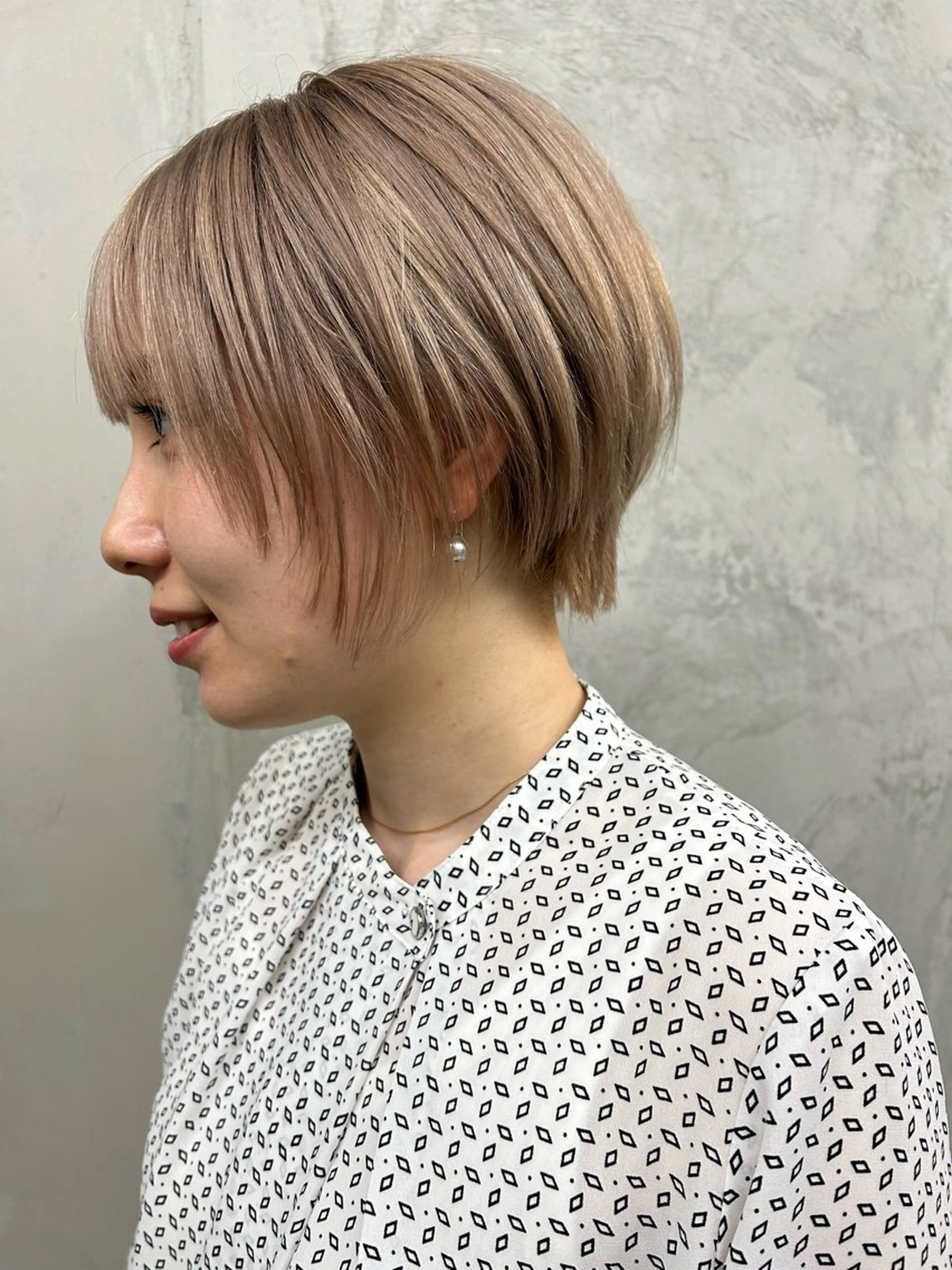 ショート カラー カット ヘアカラー トリートメント Haru/THREE …by velvetのヘアスタイル