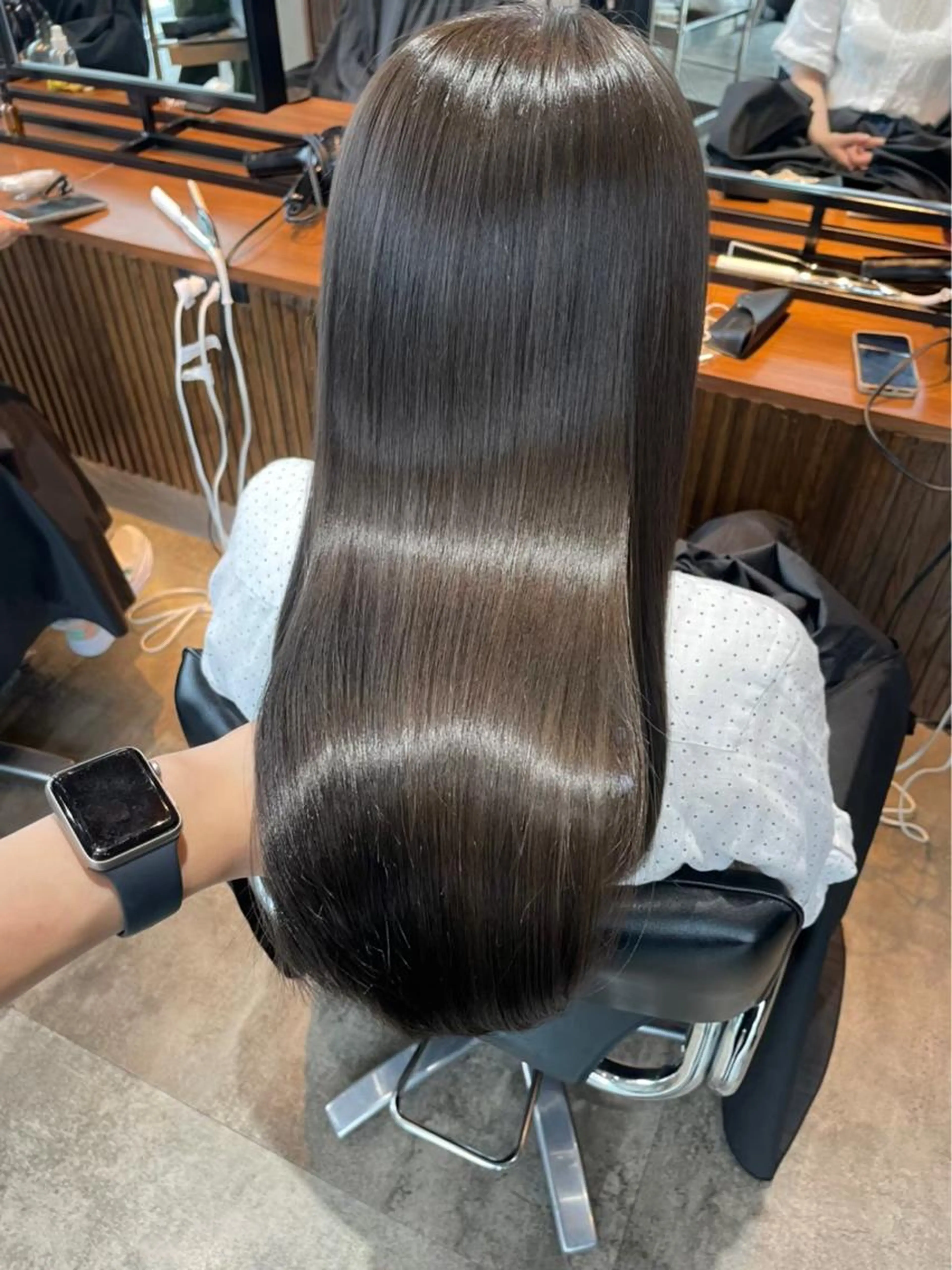 大人気❤️ 🌈カットヘアカラー4ステップAujuaトリートメント🌈の写真