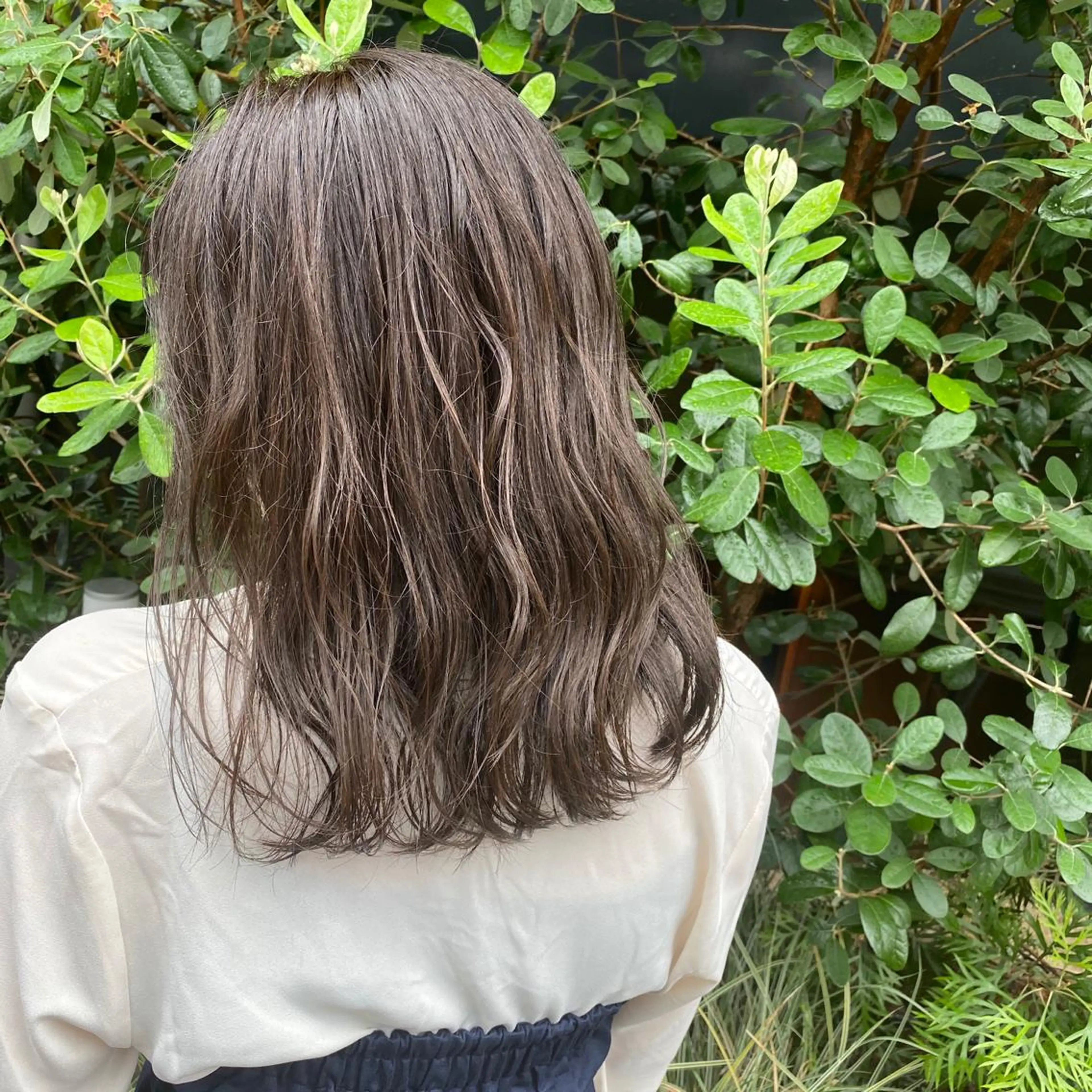 ミディアム カラー ヘアアレンジ 外苑前NO.1艶髪 透明感カラーのヘアスタイル