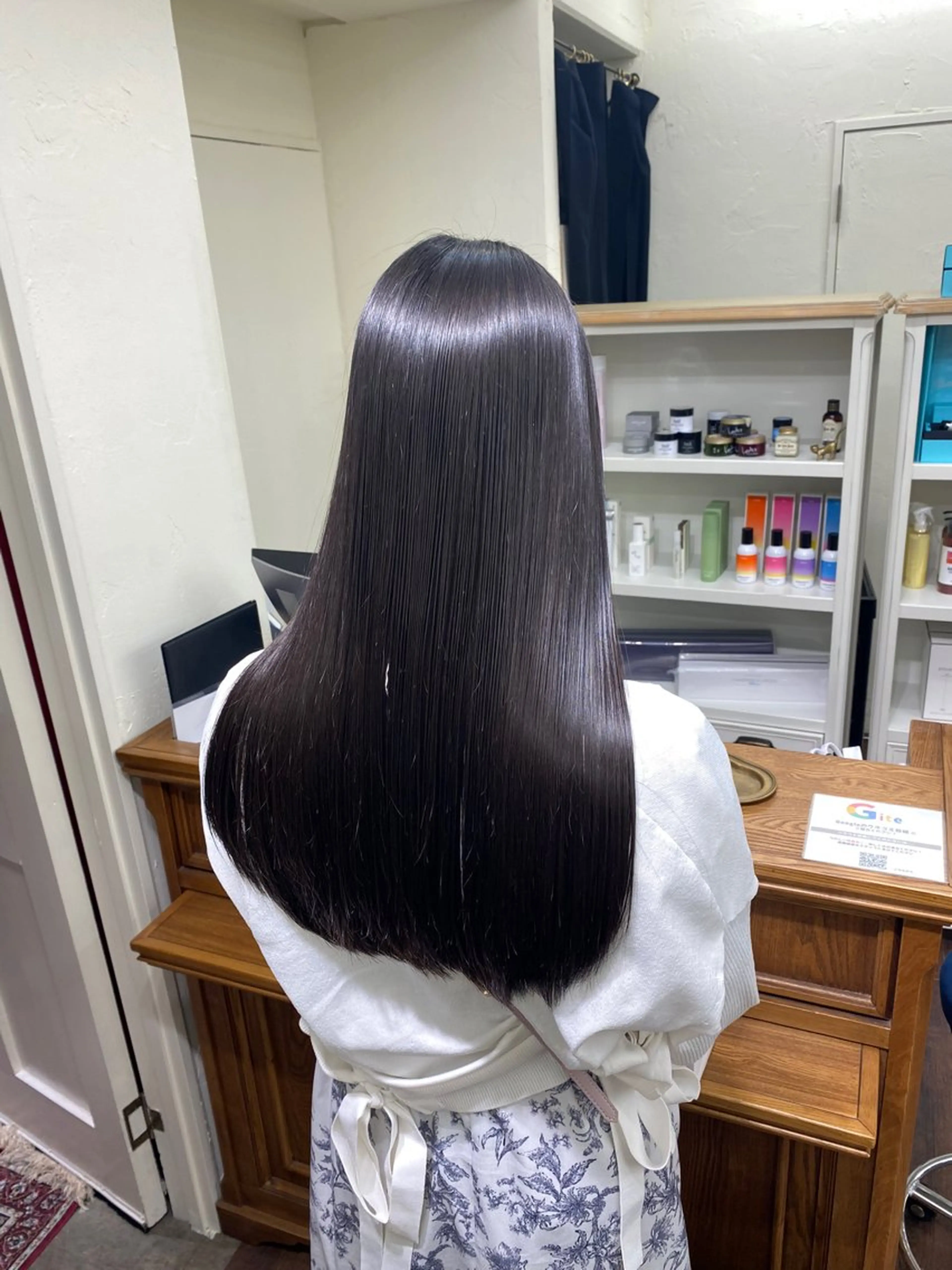 ロング 髪質改善 ヨシンモリ レイヤーカット 縮毛矯正 カット 縮毛矯正 ウルフ/レイヤー /パーマ　ナユタのヘアスタイル