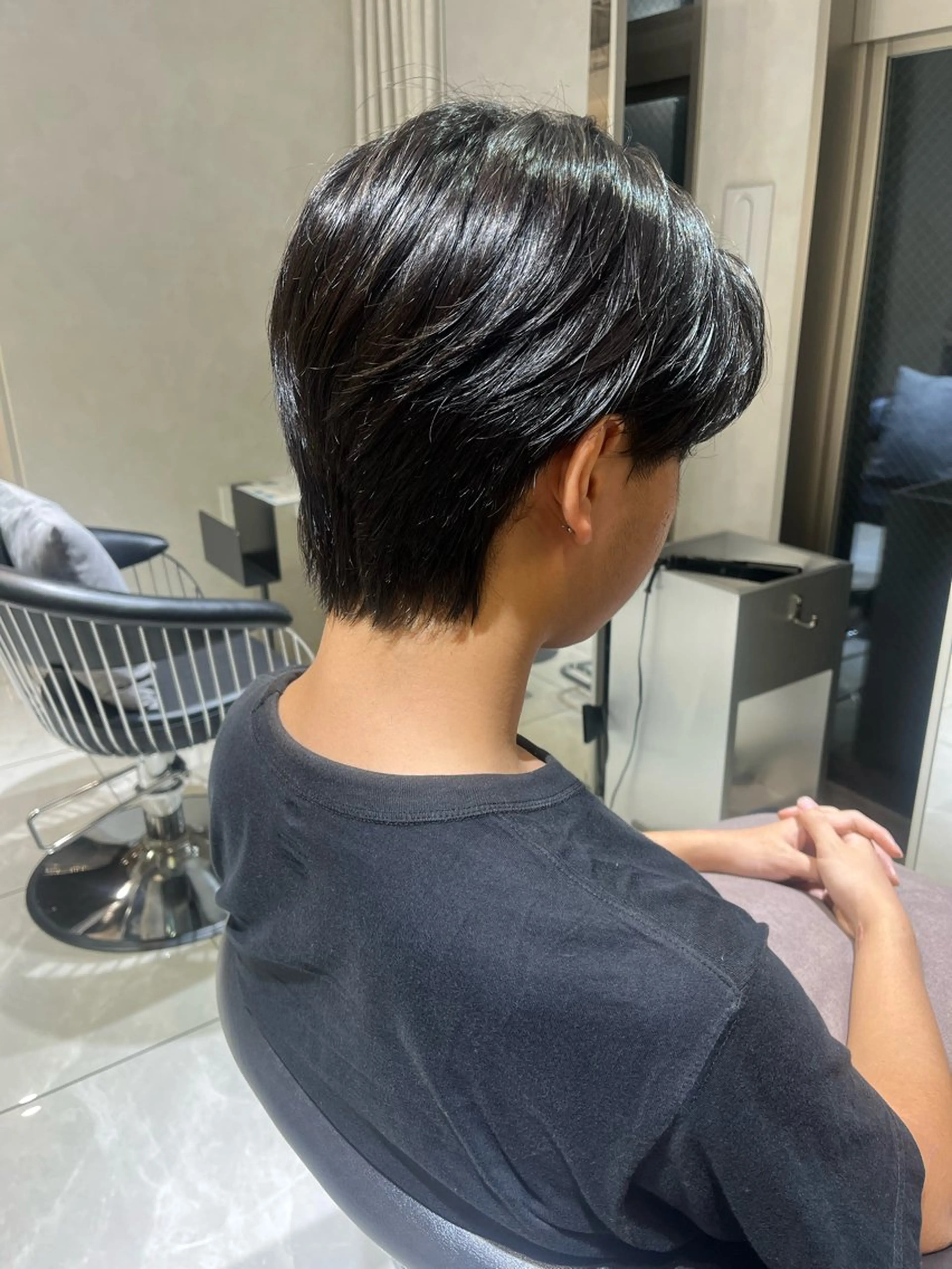パーマ メンズ カット パーマ 韓国メンズ特化 ダウン・毛流れパーマのヘアスタイル