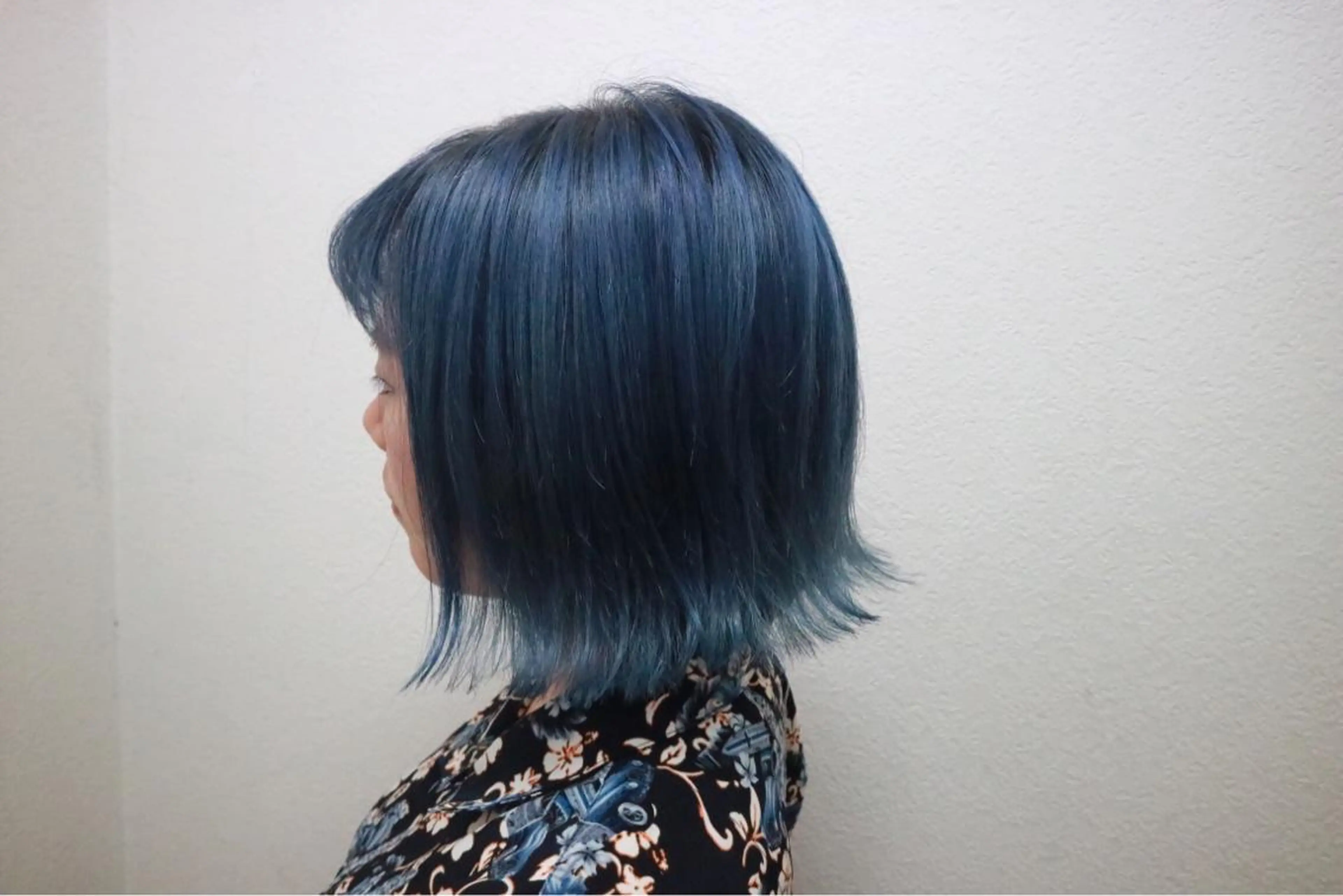 ショート カラー アディクシーカラー ブルーカラー ブルージュ ボブ 外ハネヘア JIL BLAN 京都のヘアスタイル