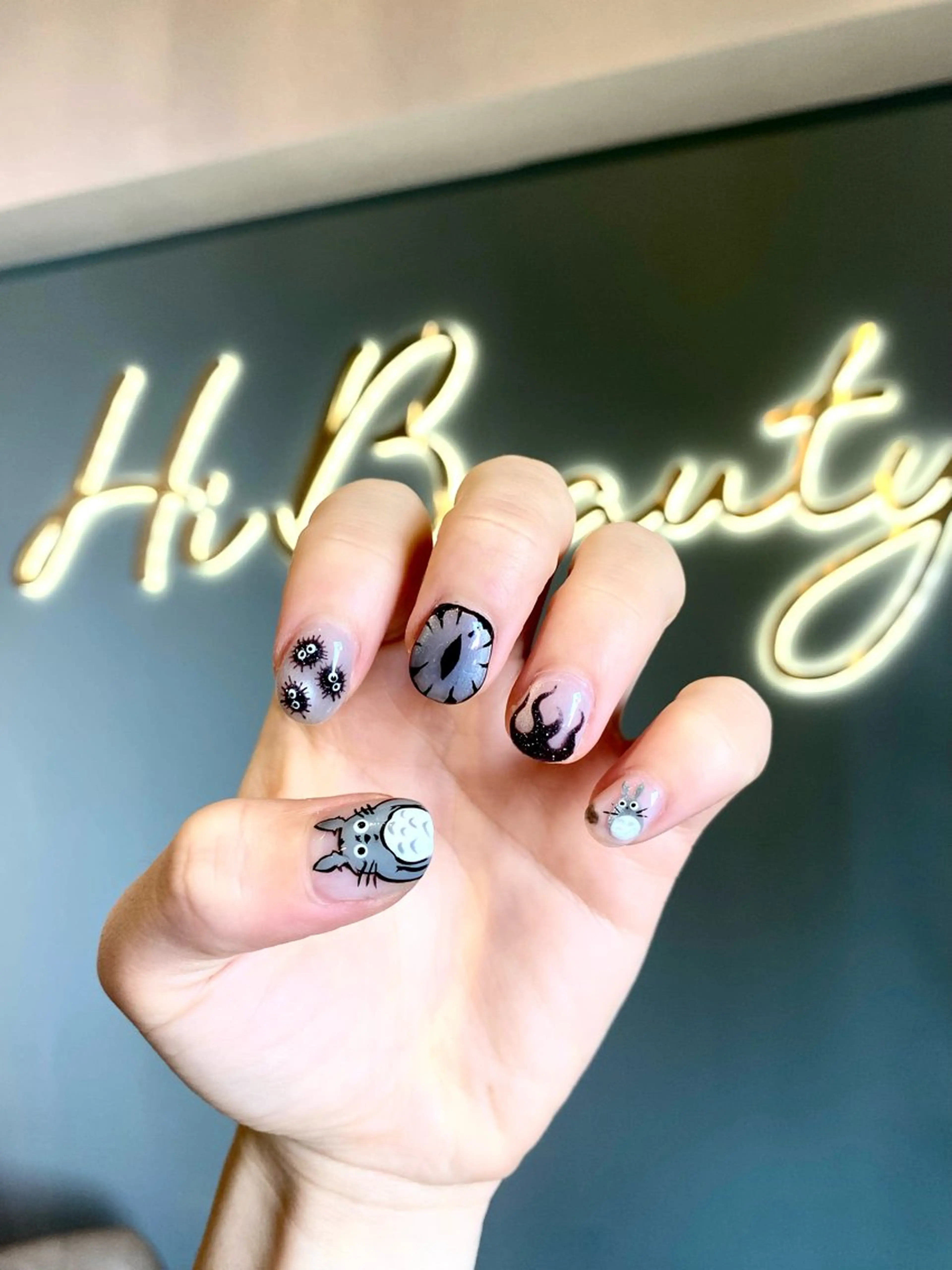 ネイル メンズネイル ハンドネイル ハンドケア Hi Beauty 渋谷(ネイル、ハイパーナイフ6、脂肪れいきゃく、マッサージ＆エステサロン)所属・Hi beauty 渋谷のネイルデザイン