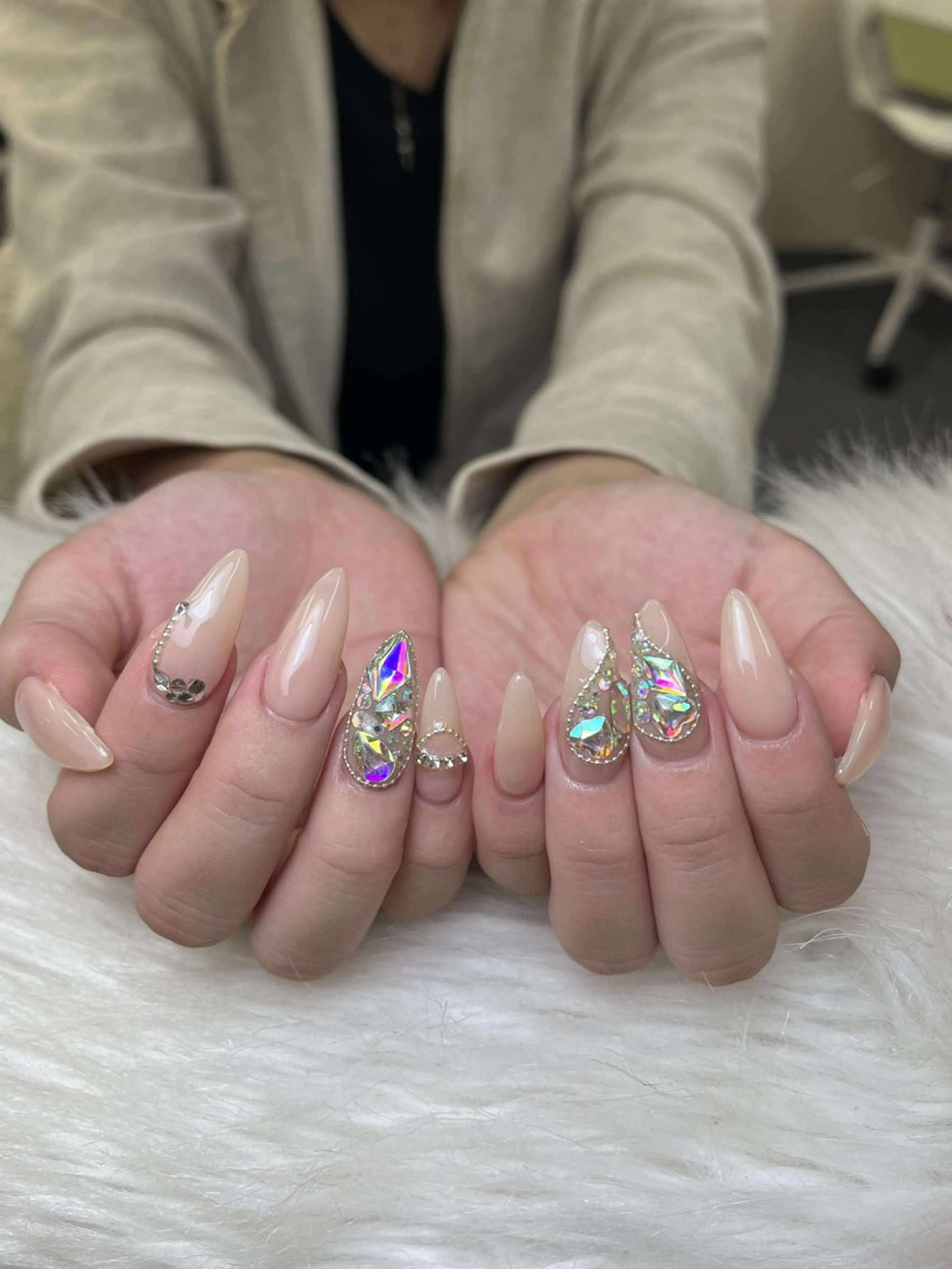 ネイル アートネイル 成人式 ジェルネイル ニュアンスネイル 夏ネイル ハンドネイル NIE MoMoのネイルデザイン
