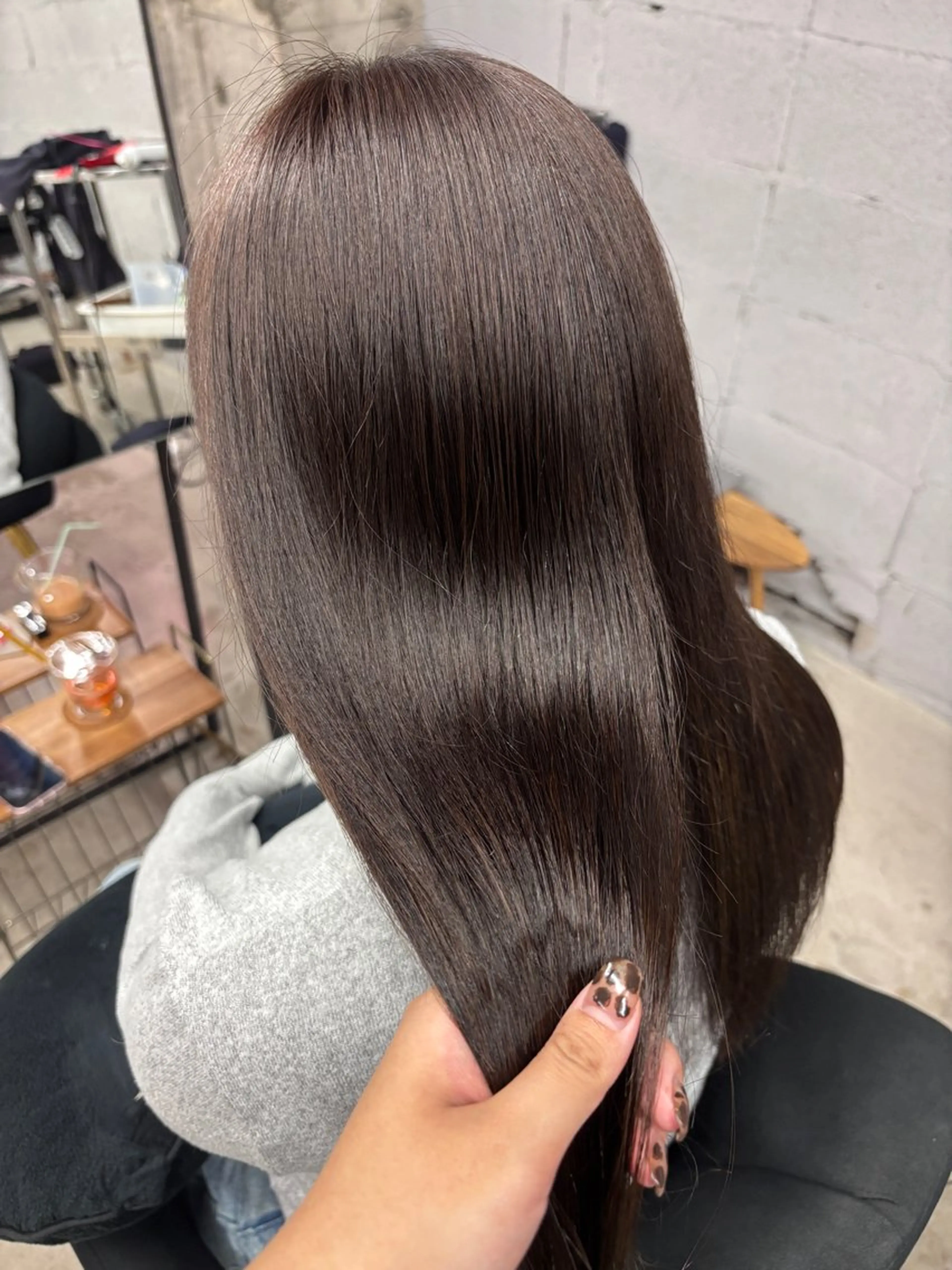 セミロング ヘアカラー 透明感カラー🫧 Rico💗空き🈶のヘアスタイル
