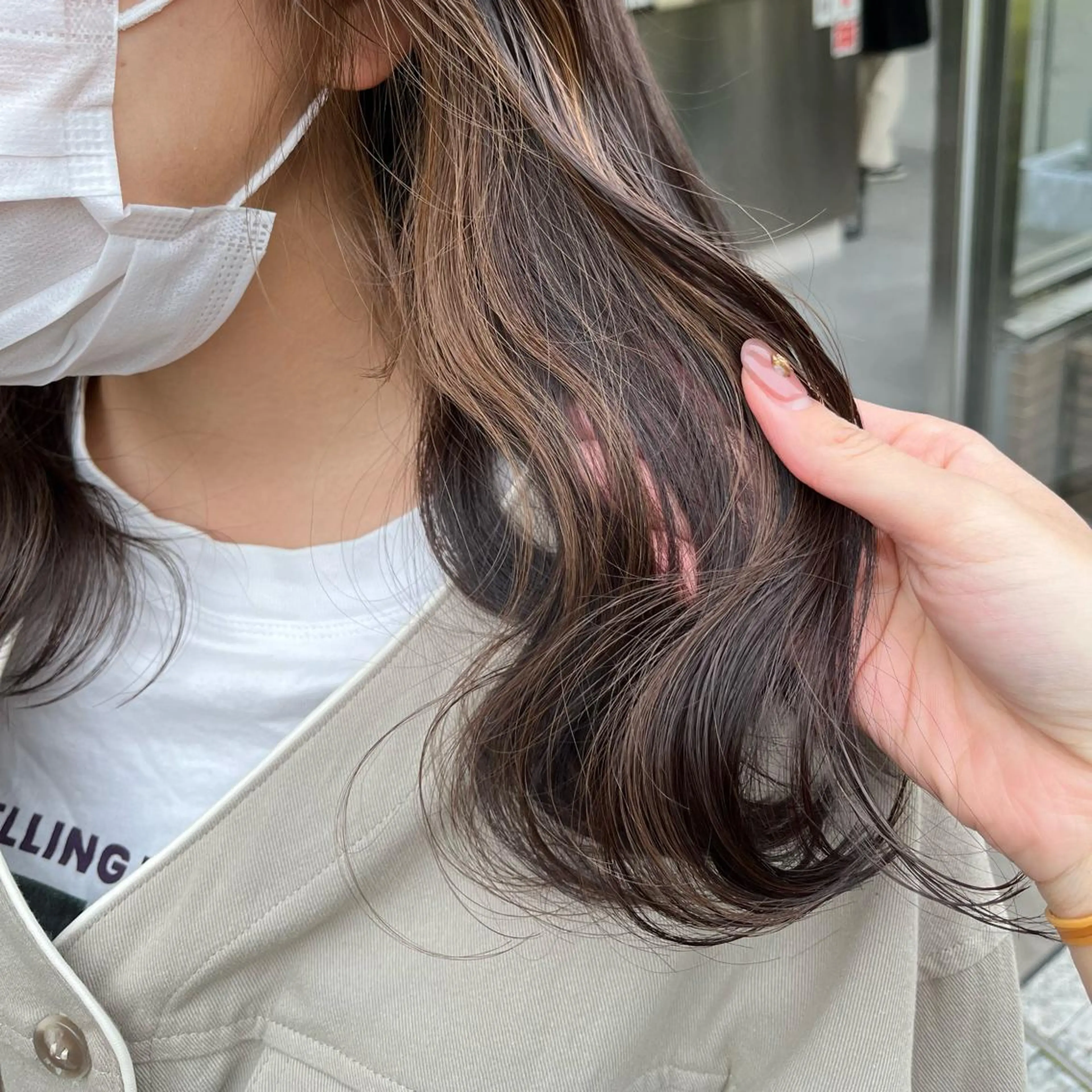 セミロング ヘアカラー ELEN 新百合ヶ丘のヘアスタイル