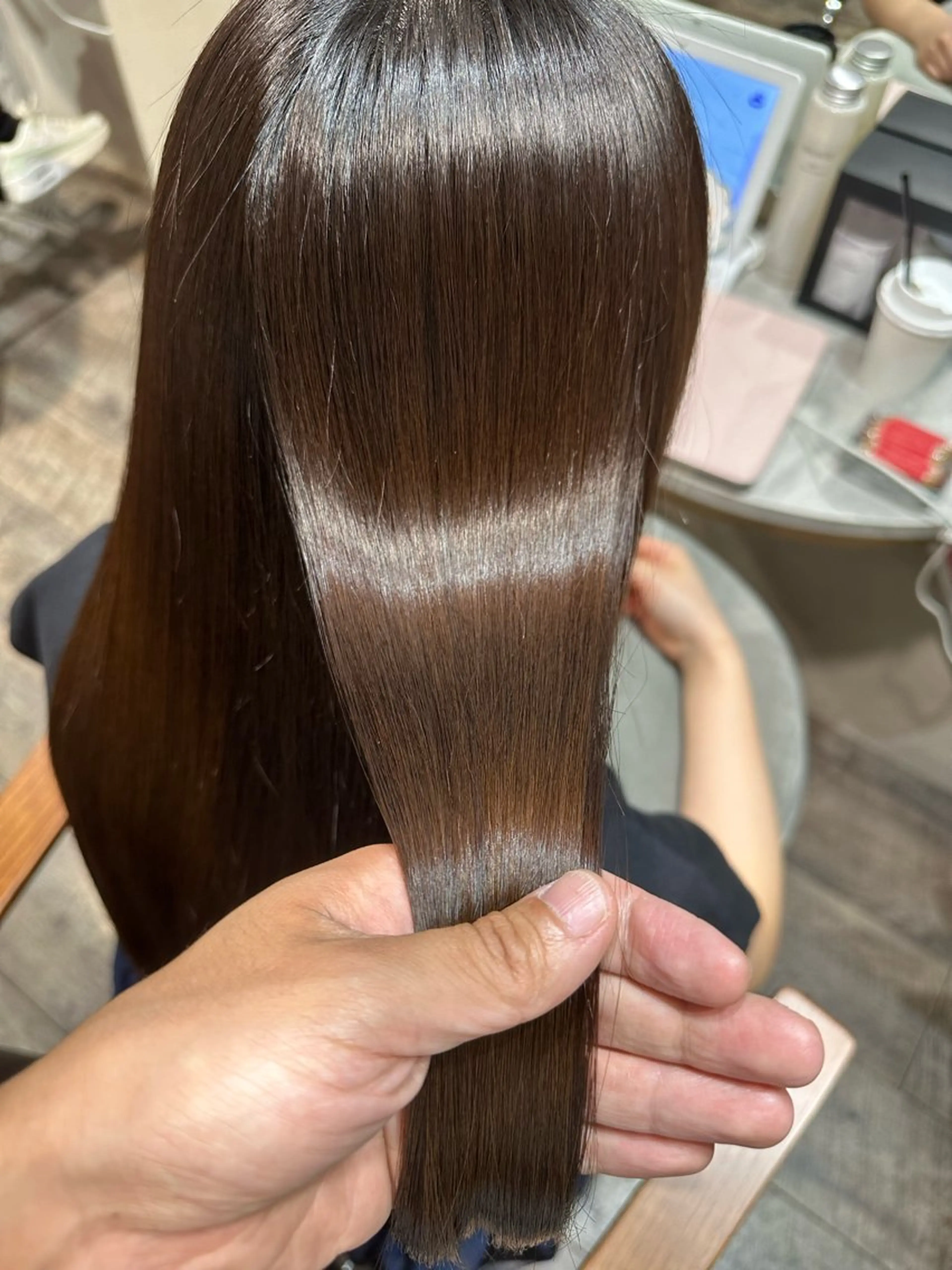 セミロング Michel by chainon ミッシェルバイシェノン所属・美髪職人/傷ませない カラー/橋本拓弥のヘアスタイル