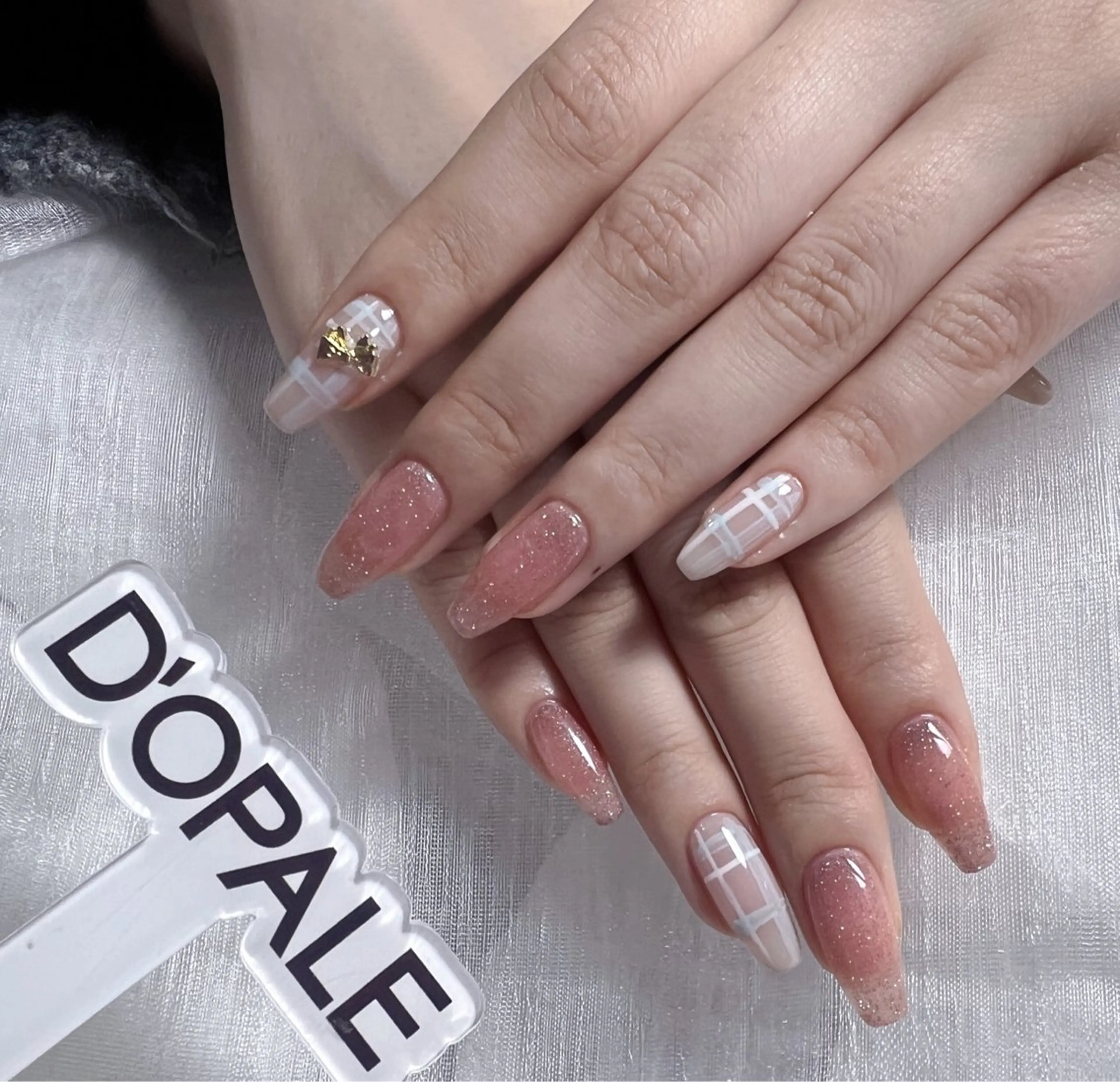 ネイル ハンドネイル DOPALE 上野店サロンのネイルデザイン