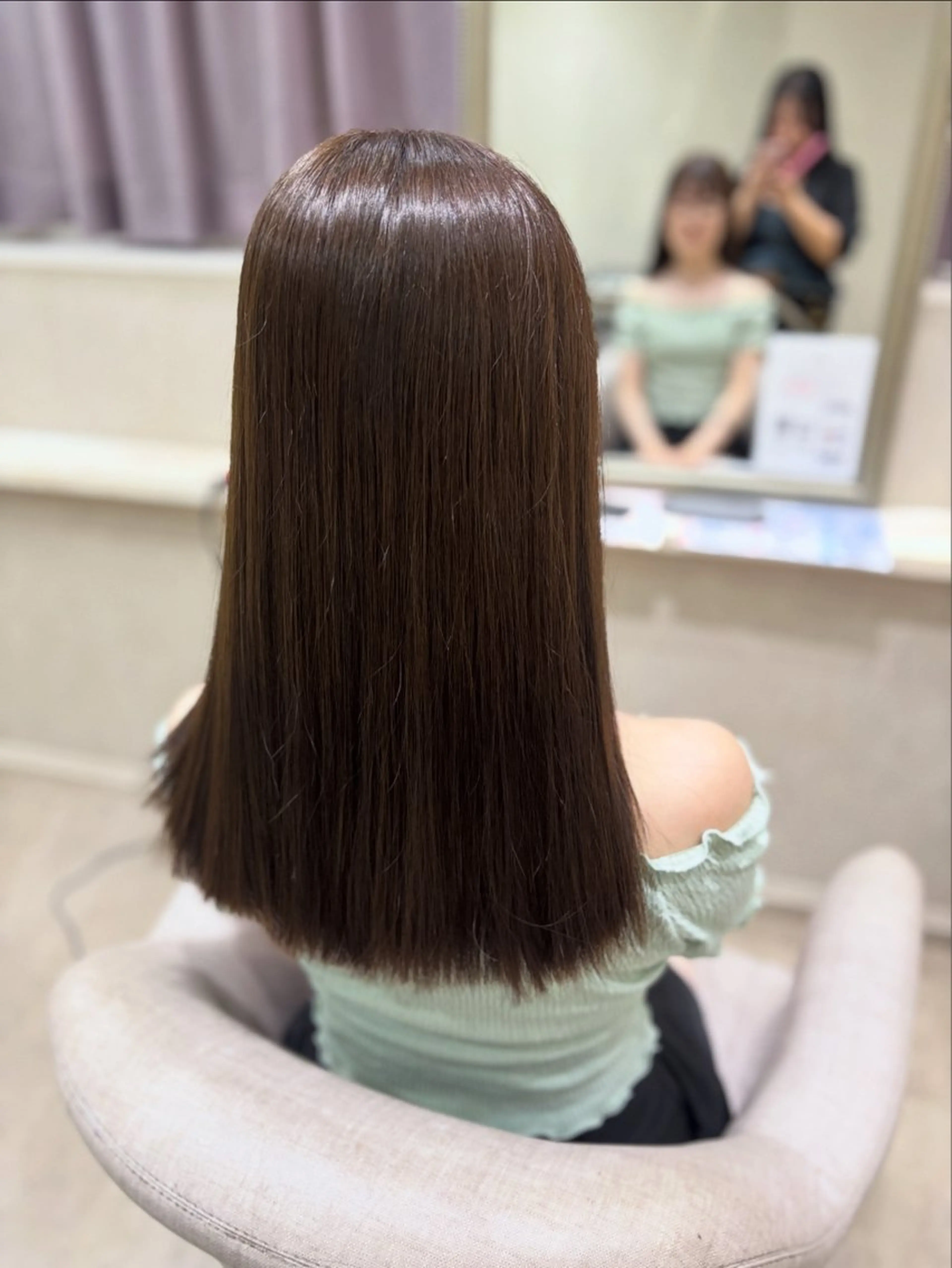 ロング カラー aika .のヘアスタイル