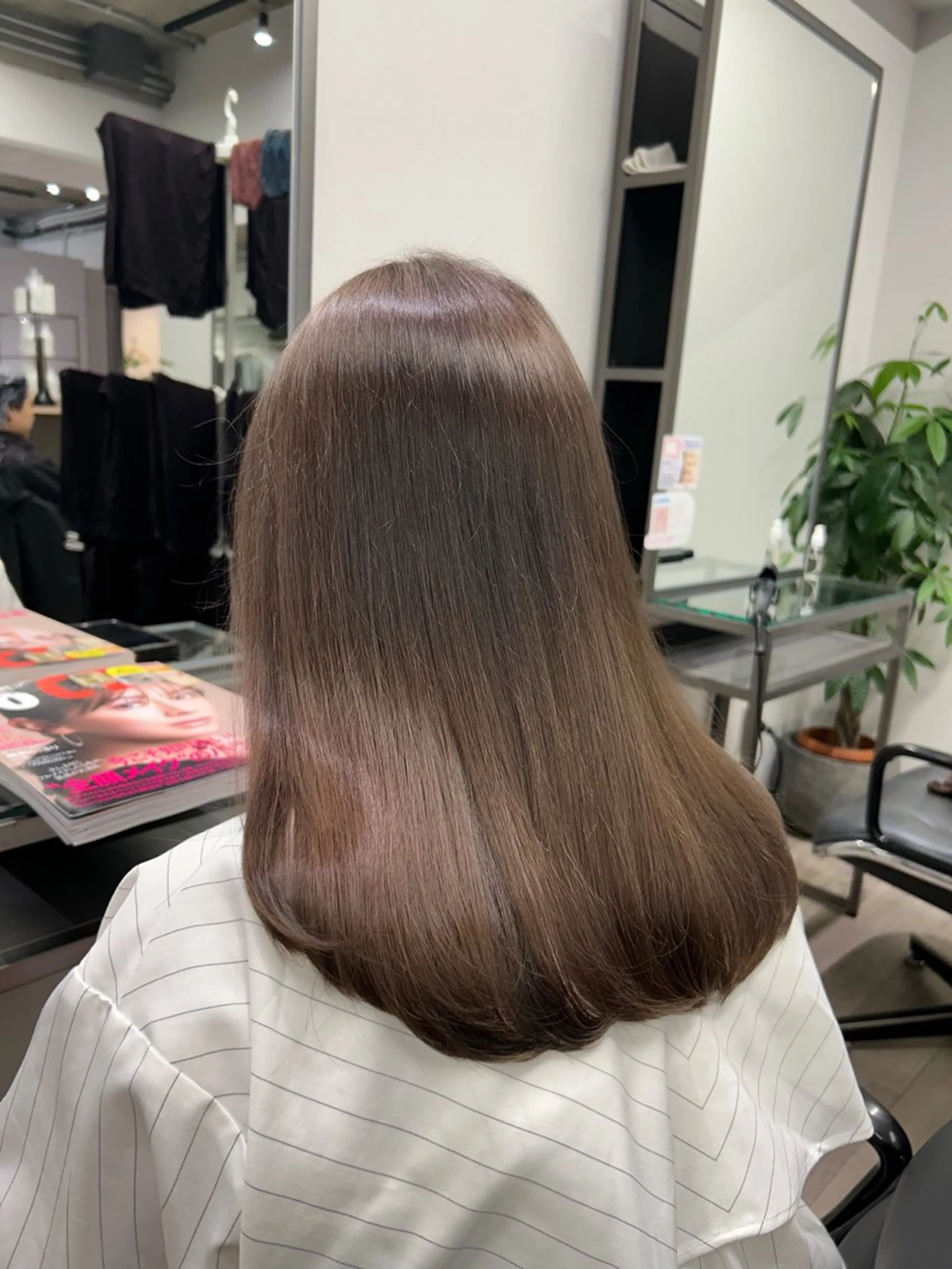 ミディアム カラー ヘアカラー トリートメント FUKA／ 神戸艶髪🎀のヘアスタイル