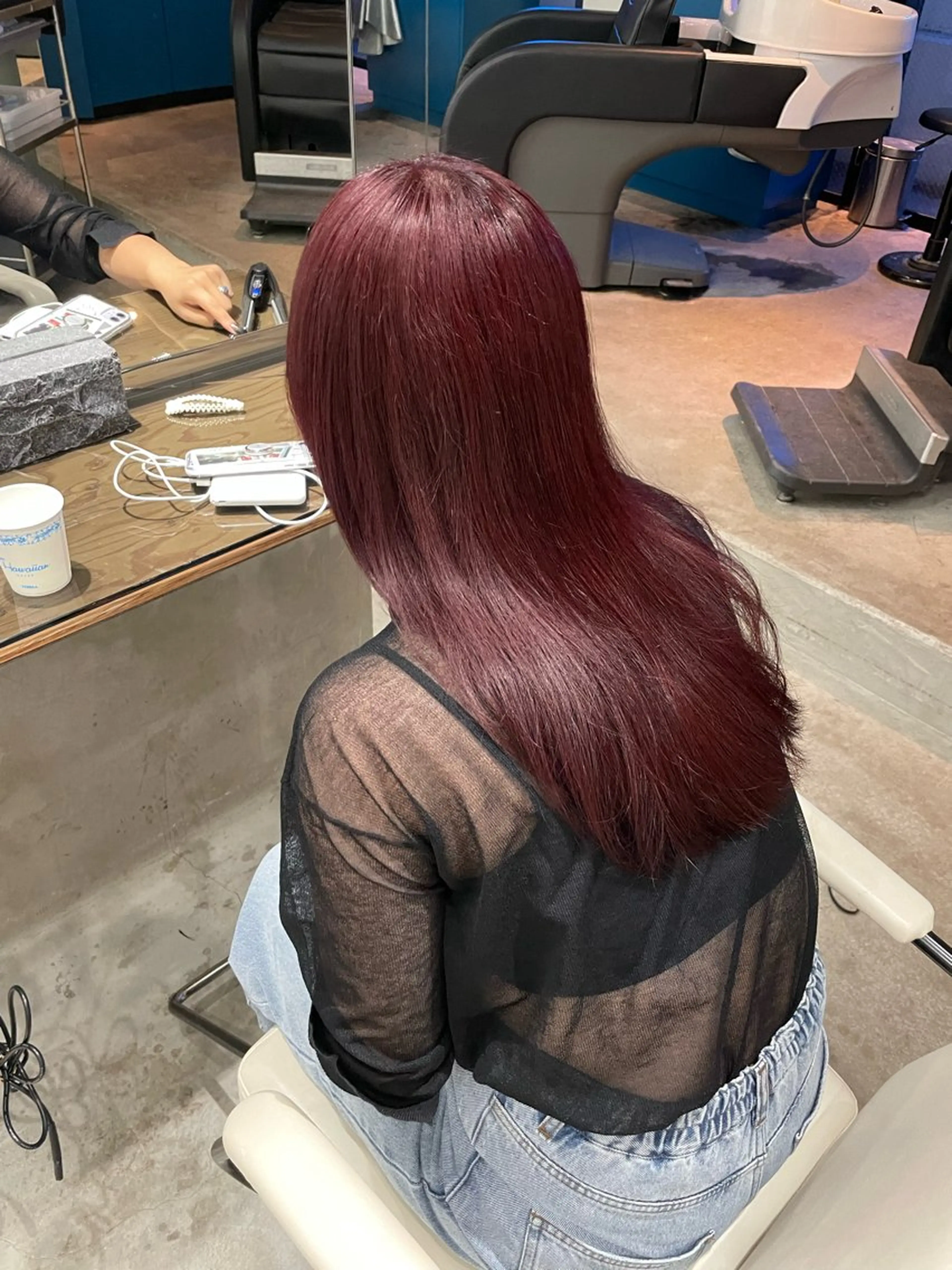 ロング カラー ブリーチ ケアブリーチ デザインカラー ダブルカラー ハイライトカラー ヘアカラー トリートメント スパイラルパーマ 🌐hina⭐️のヘアスタイル