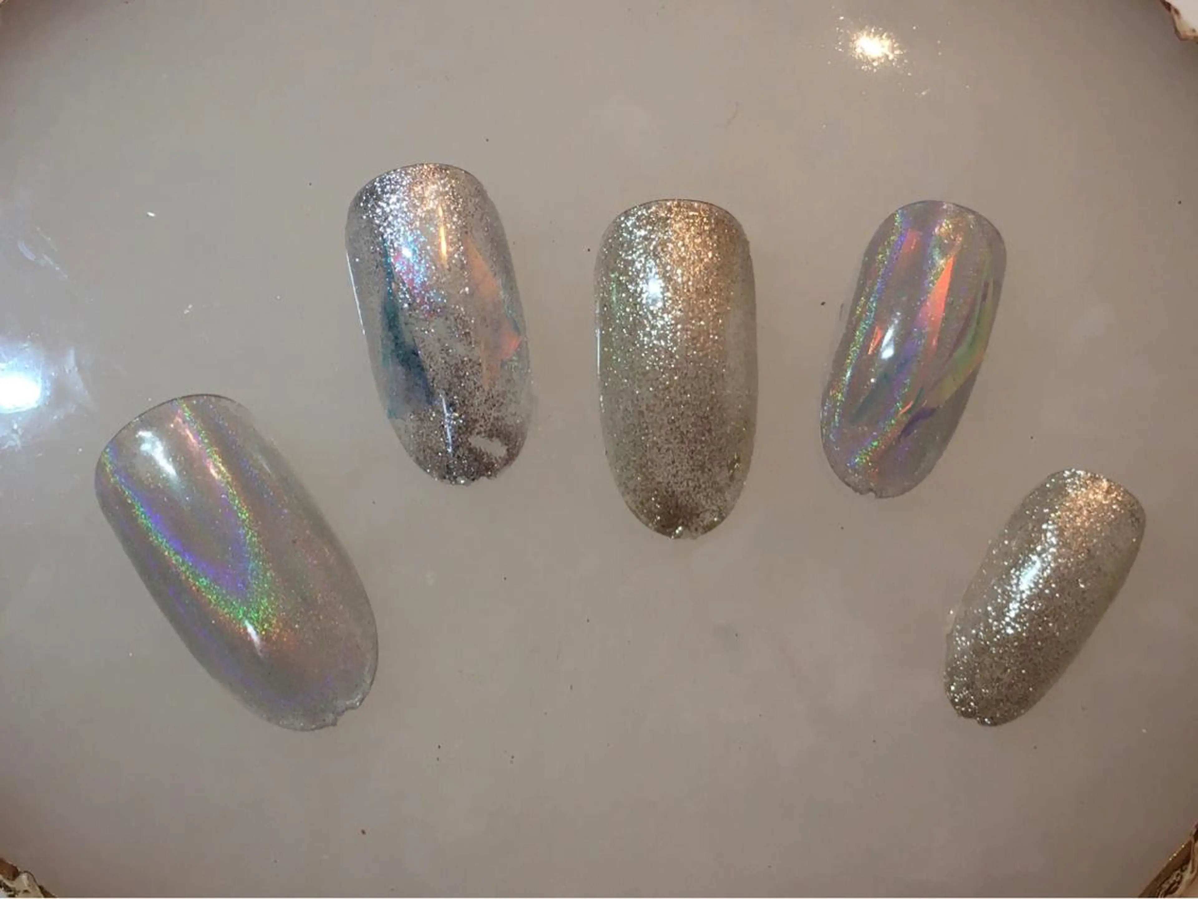 ネイル キラキラネイル ニュアンスネイル ネイルサロン ショコラのネイルデザイン