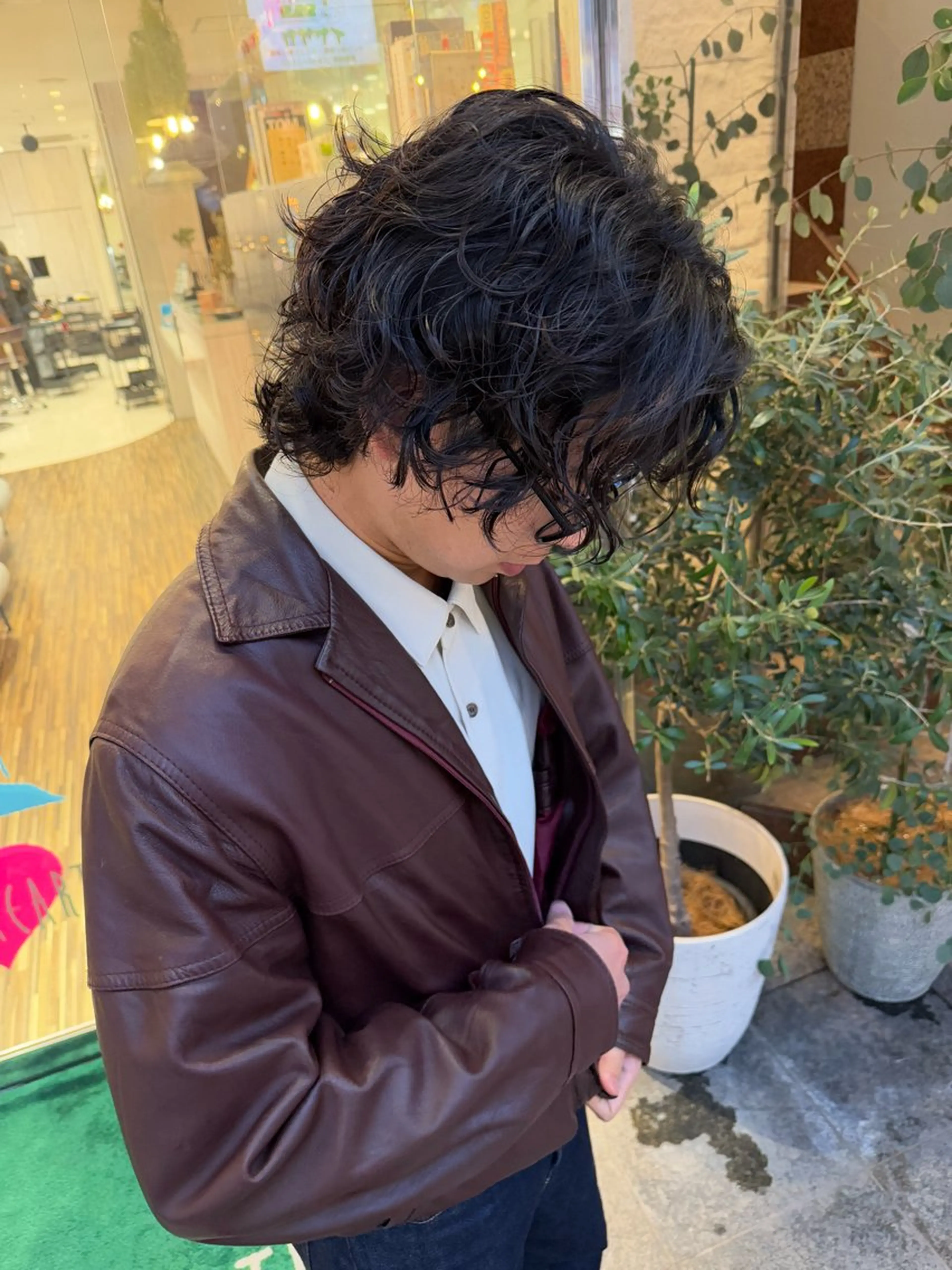パーマ メンズ カット パーマ トリートメント EARTH 山﨑龍馬のヘアスタイル