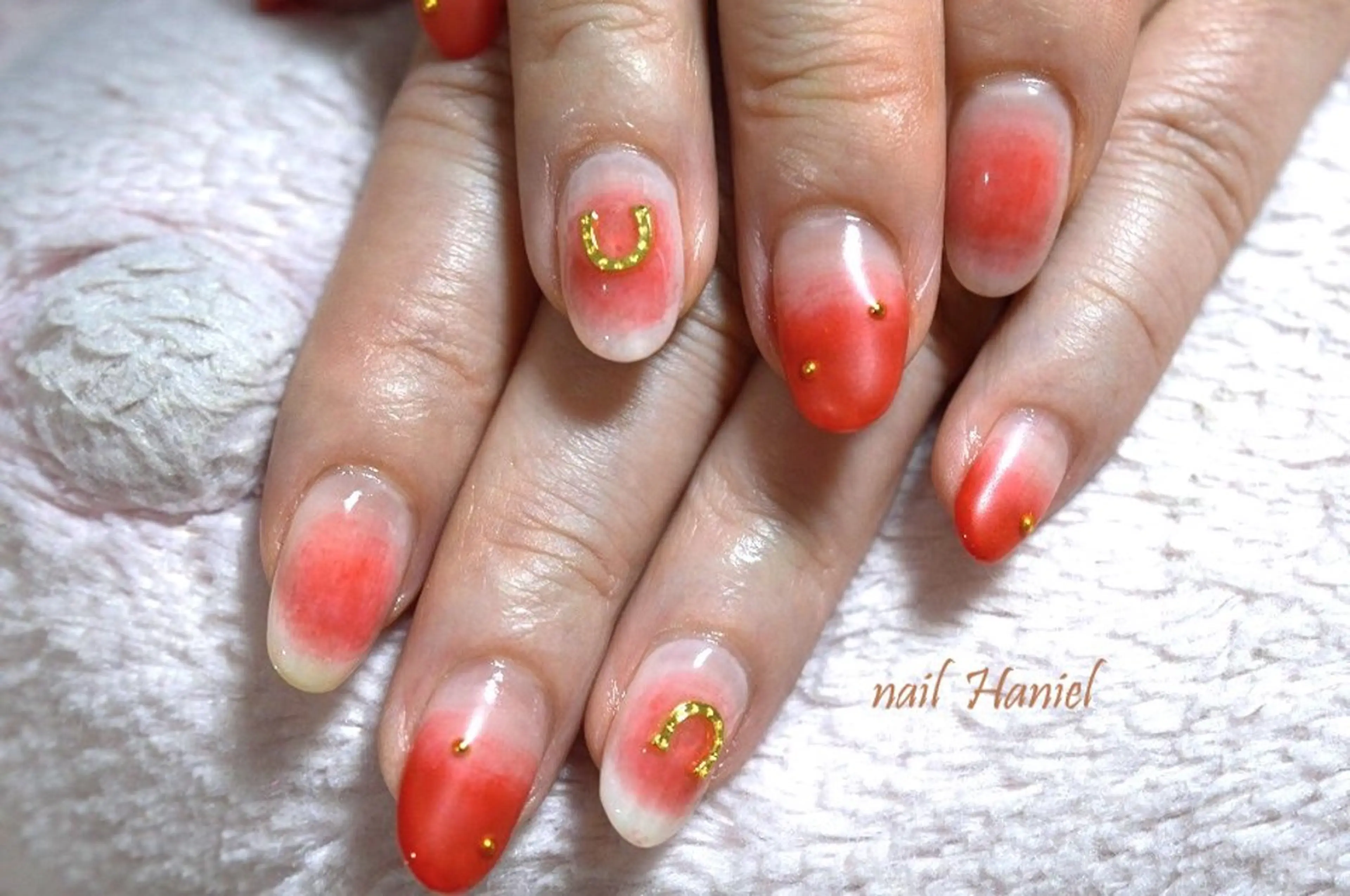 ネイル アートネイル チークネイル ジェルネイル グラデーション パラジェル nail Haniel所属・半蔵門サロンハニエル 魅神 ちよのネイルデザイン