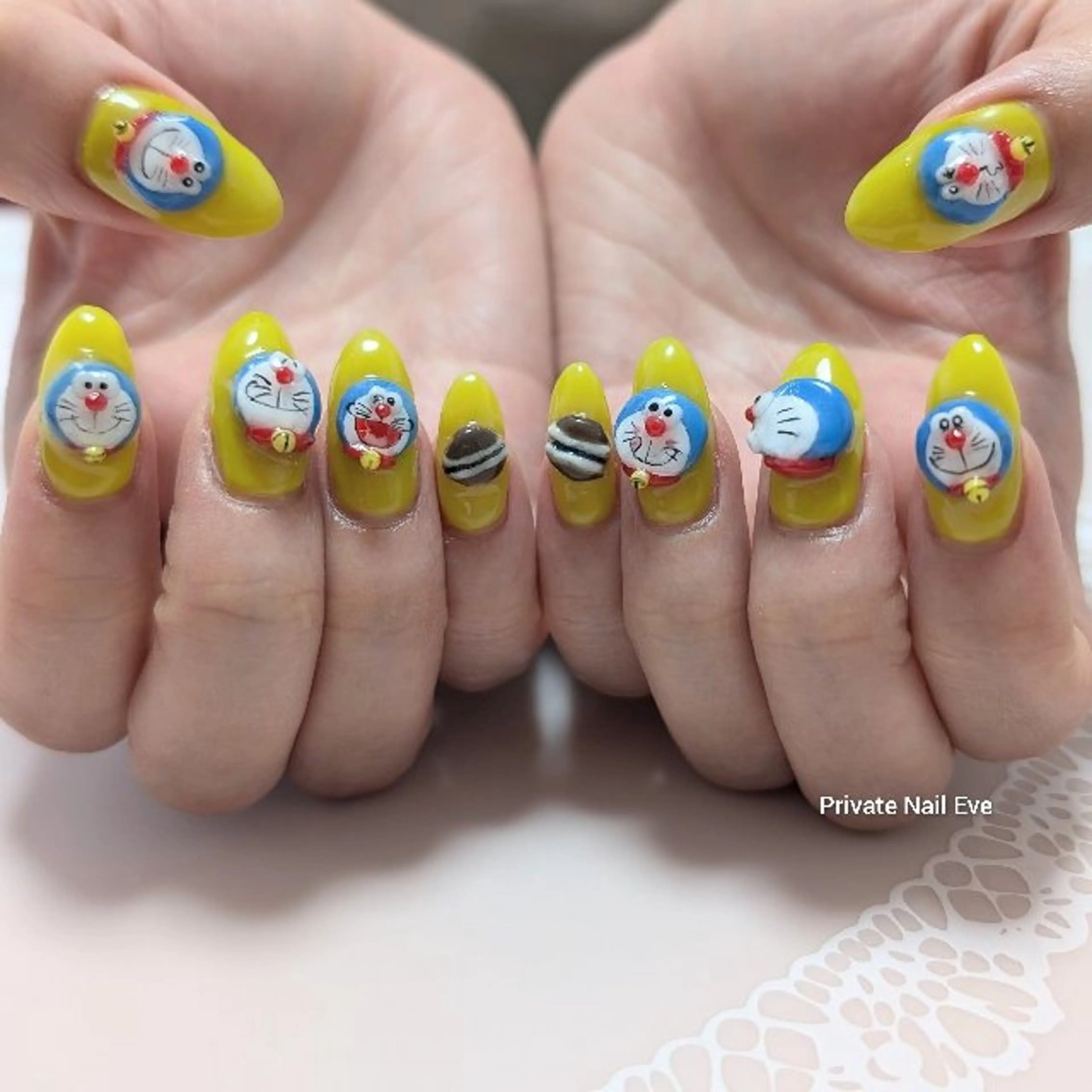 ドラえもん　ネイルパーツ ドラえもん ネイルパーツの通販 by hikunail｜ラクマ