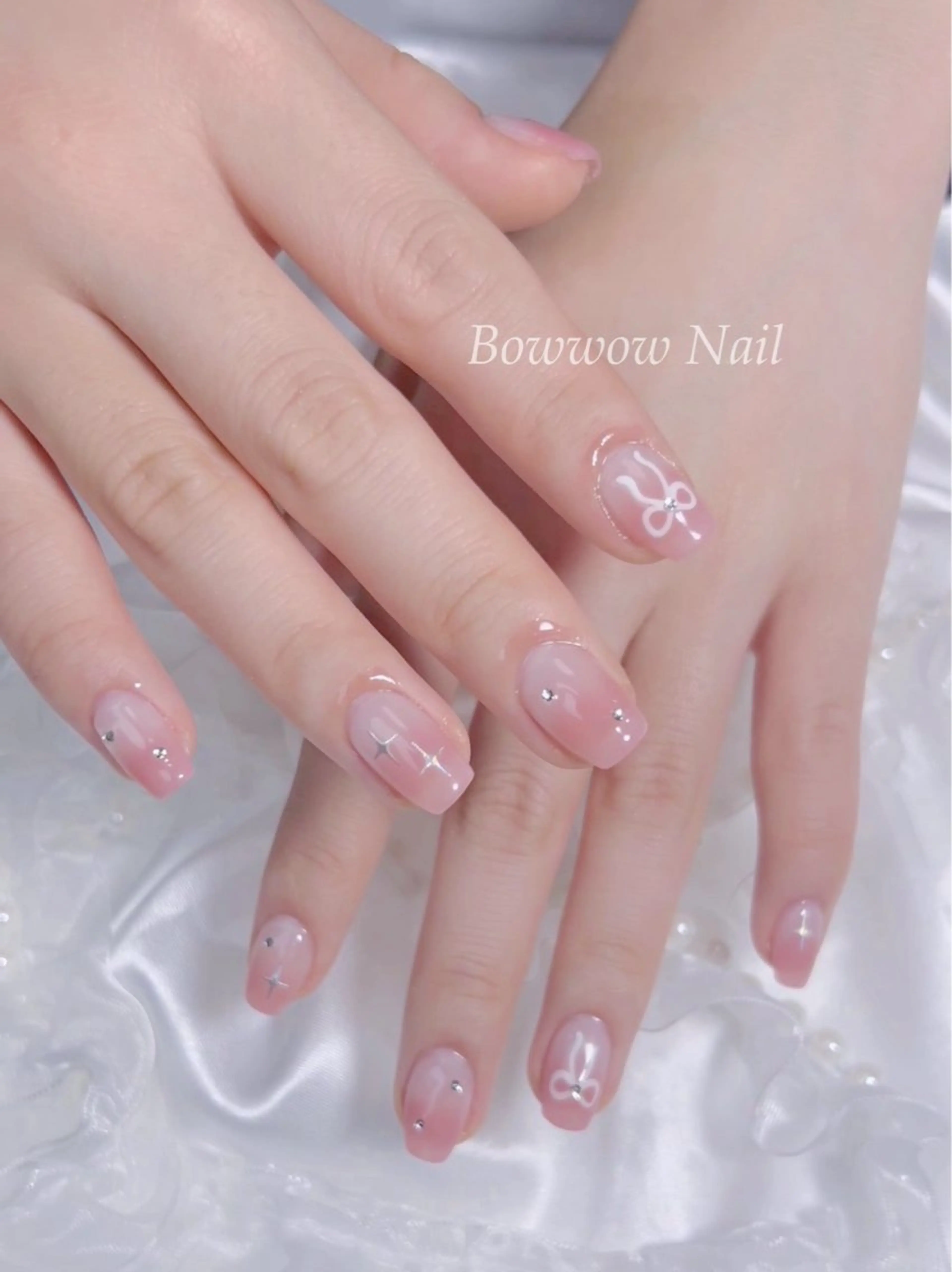 ネイル 長さ出し グラデーション 韓国ネイル リボン シンプルネイル Bow wow Nail さや🧸のネイルデザイン