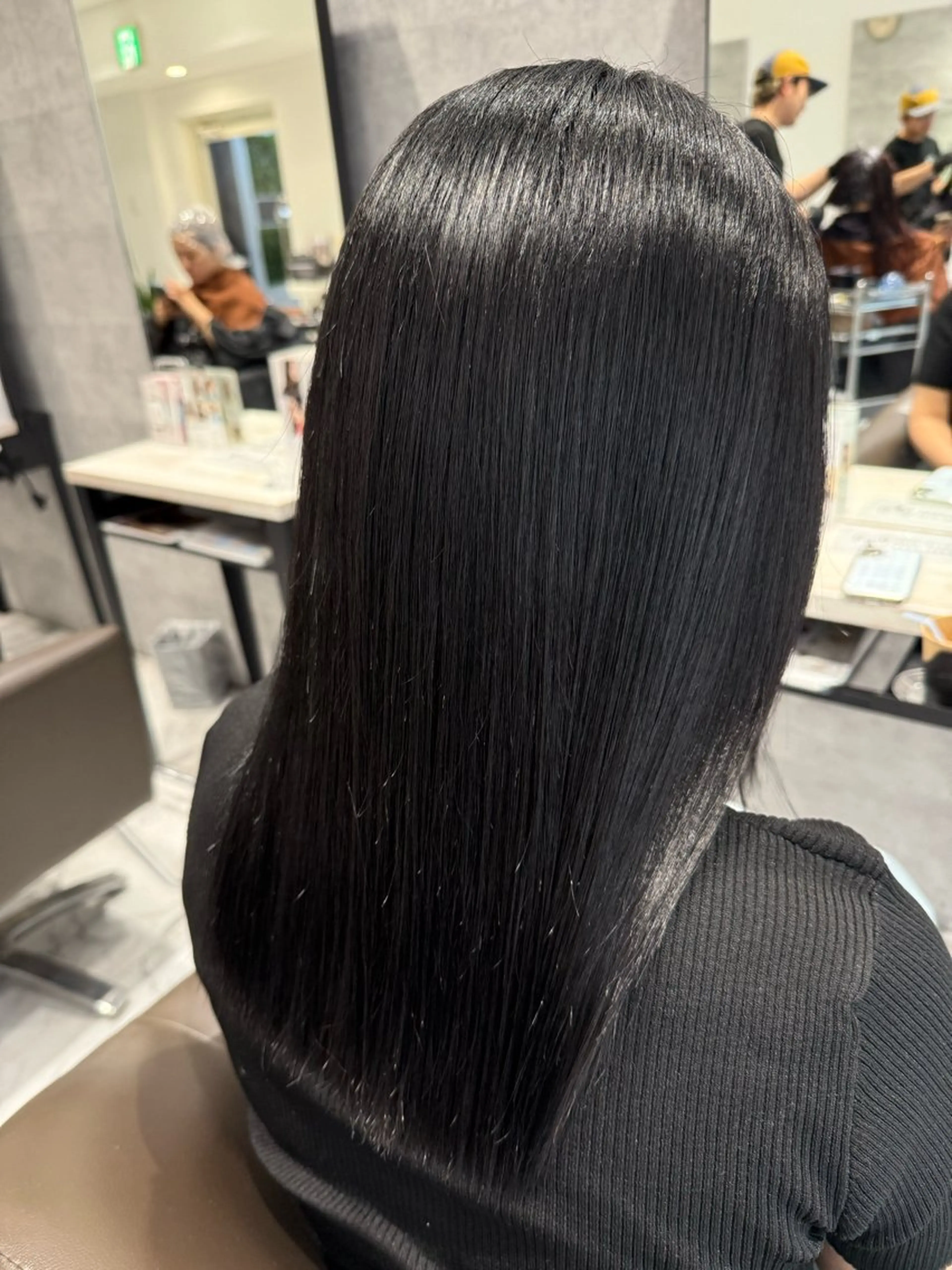 カラー ヘアカラー 久野 結生のヘアスタイル