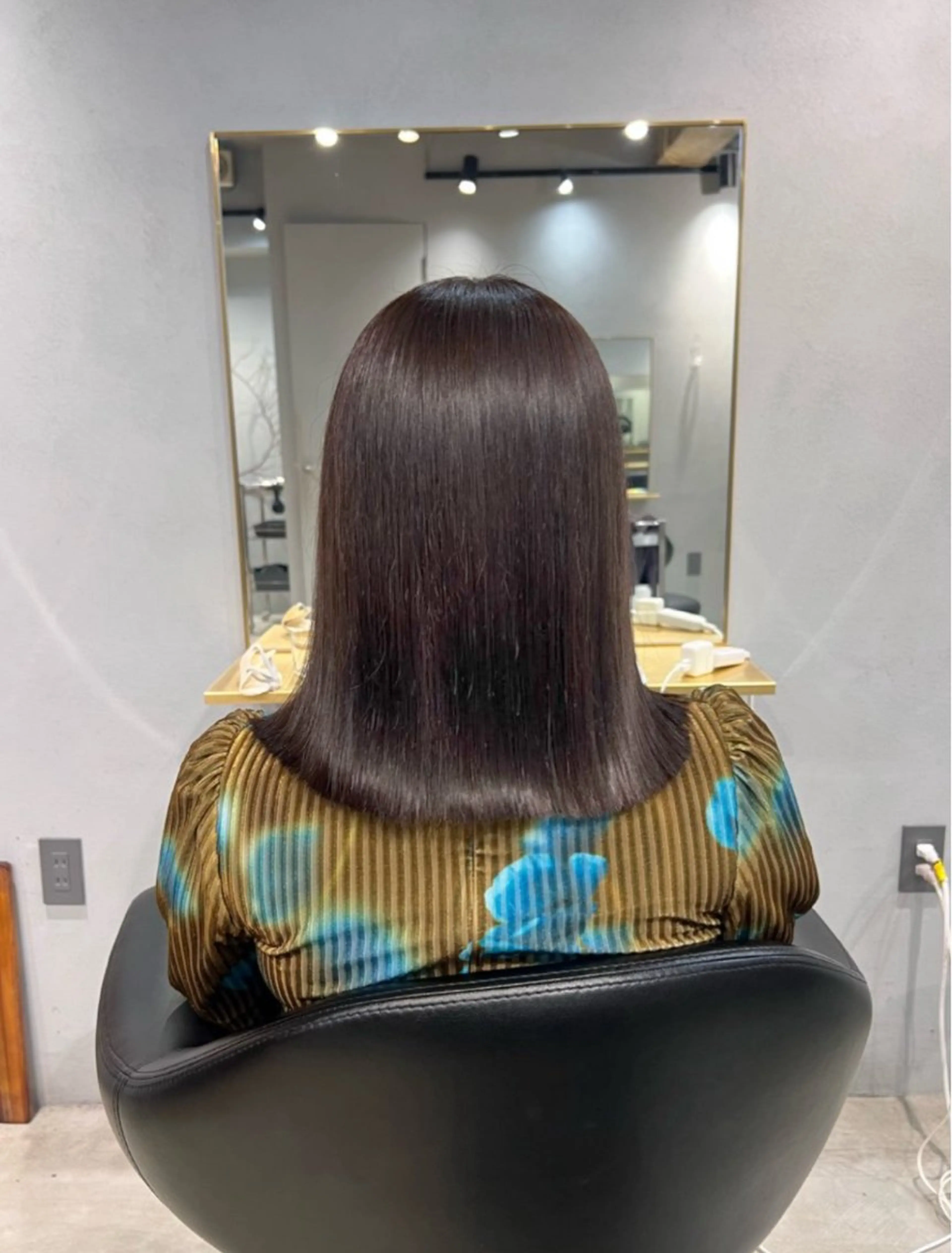 ミディアム カット ヘアカラー トリートメント レイヤーカット /神野楓のヘアスタイル