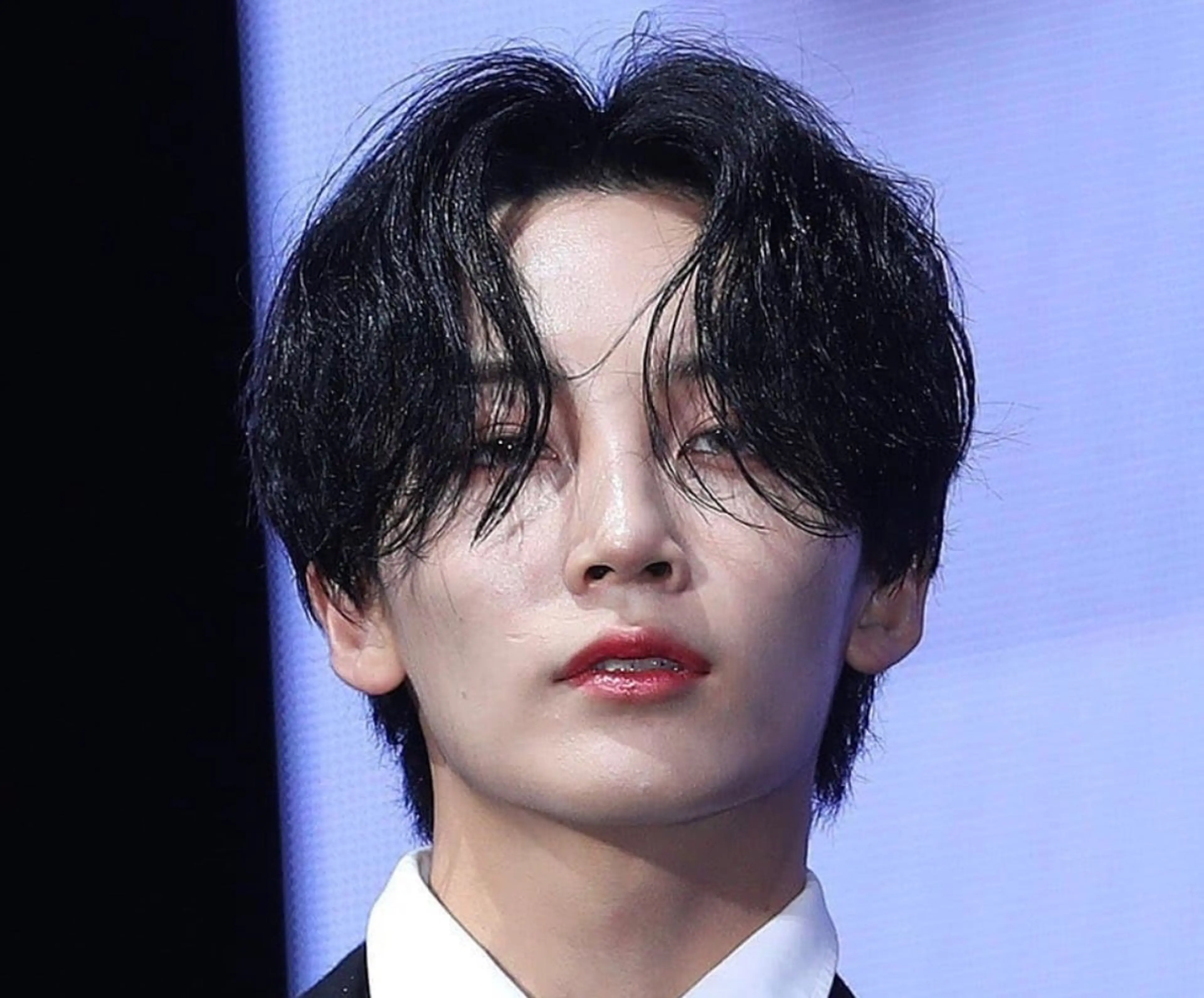 パーマ メンズ パーマ 韓国メンズヘア シンユウのヘアスタイル