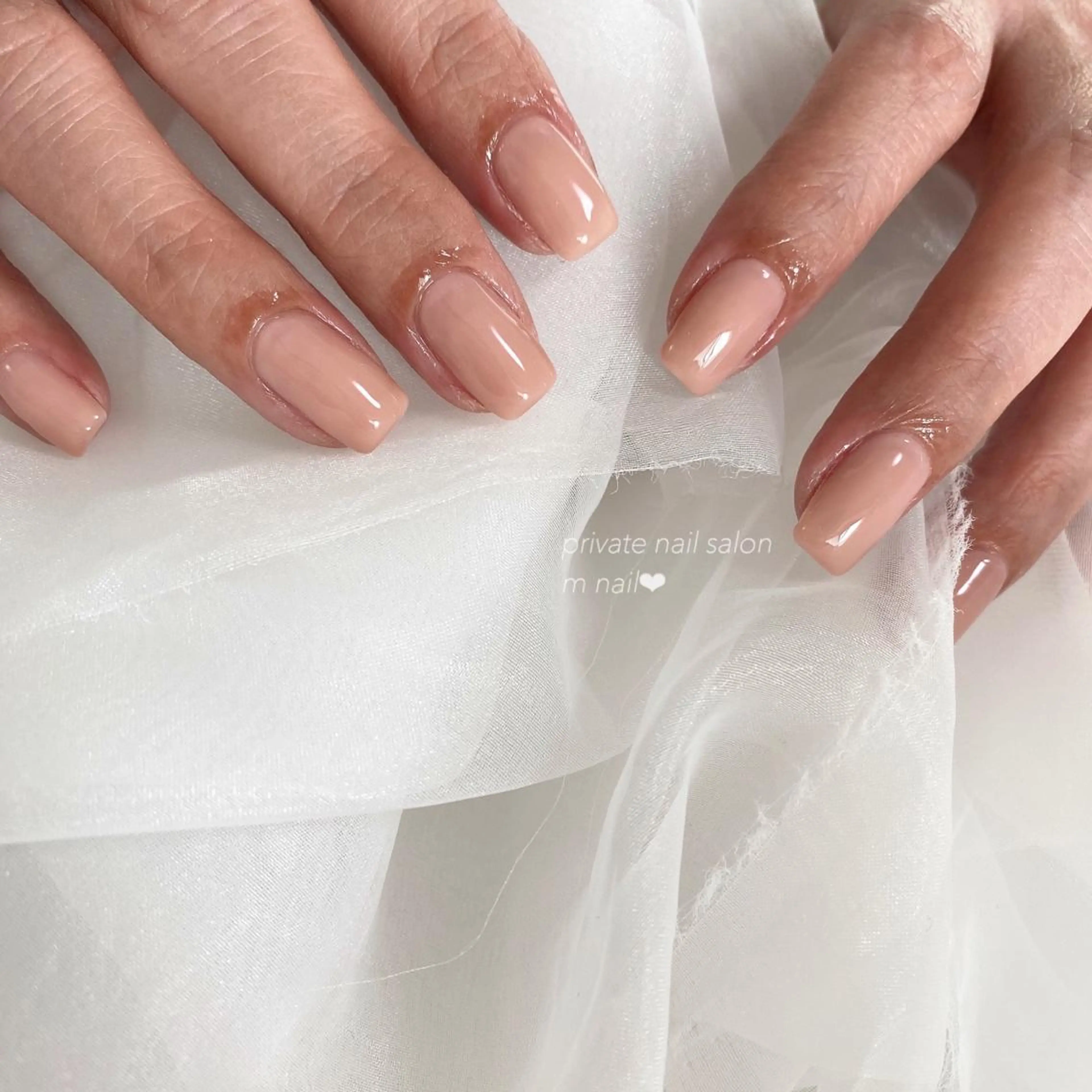 ネイル ワンカラーネイル ハンドネイル 小河原 舞のネイルデザイン