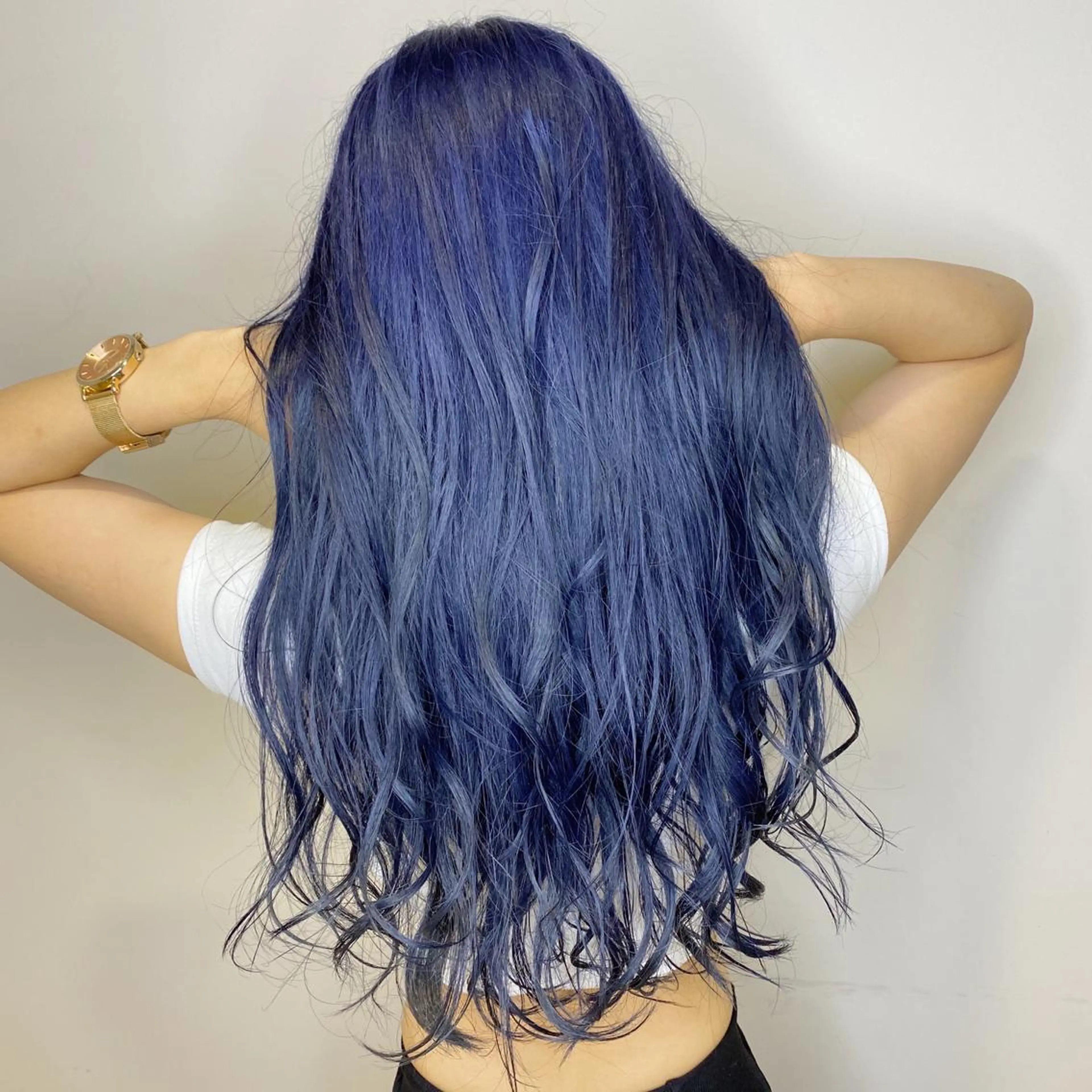 ロング カラー ブルーカラー salon village所属・色落ちまで可愛い🧚 心斎橋hikaruのヘアスタイル