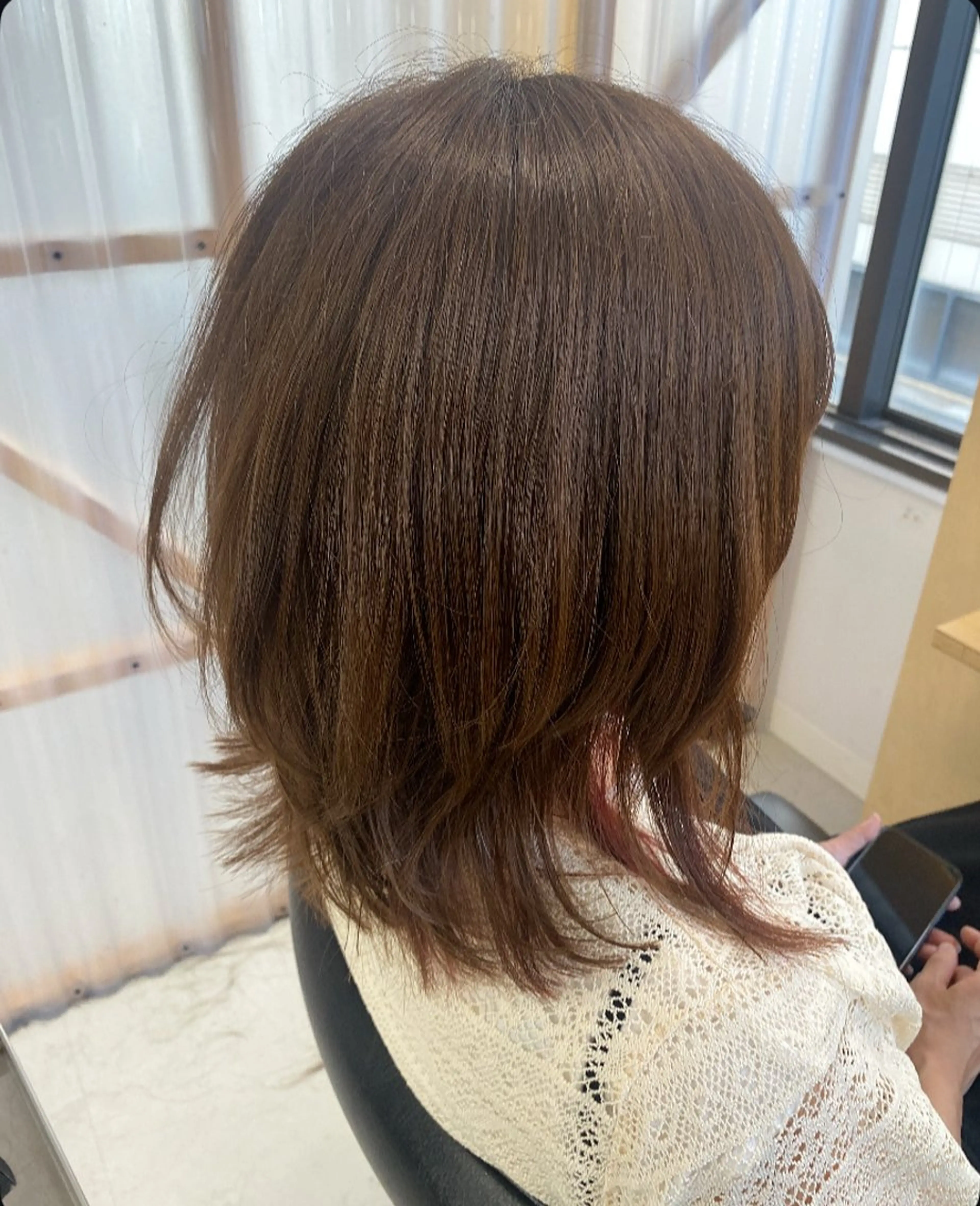 ミディアム カラー ブラウンカラー くすみブラウン くびれヘア くびれレイヤー レイヤーカット elk ANZU🎀のヘアスタイル