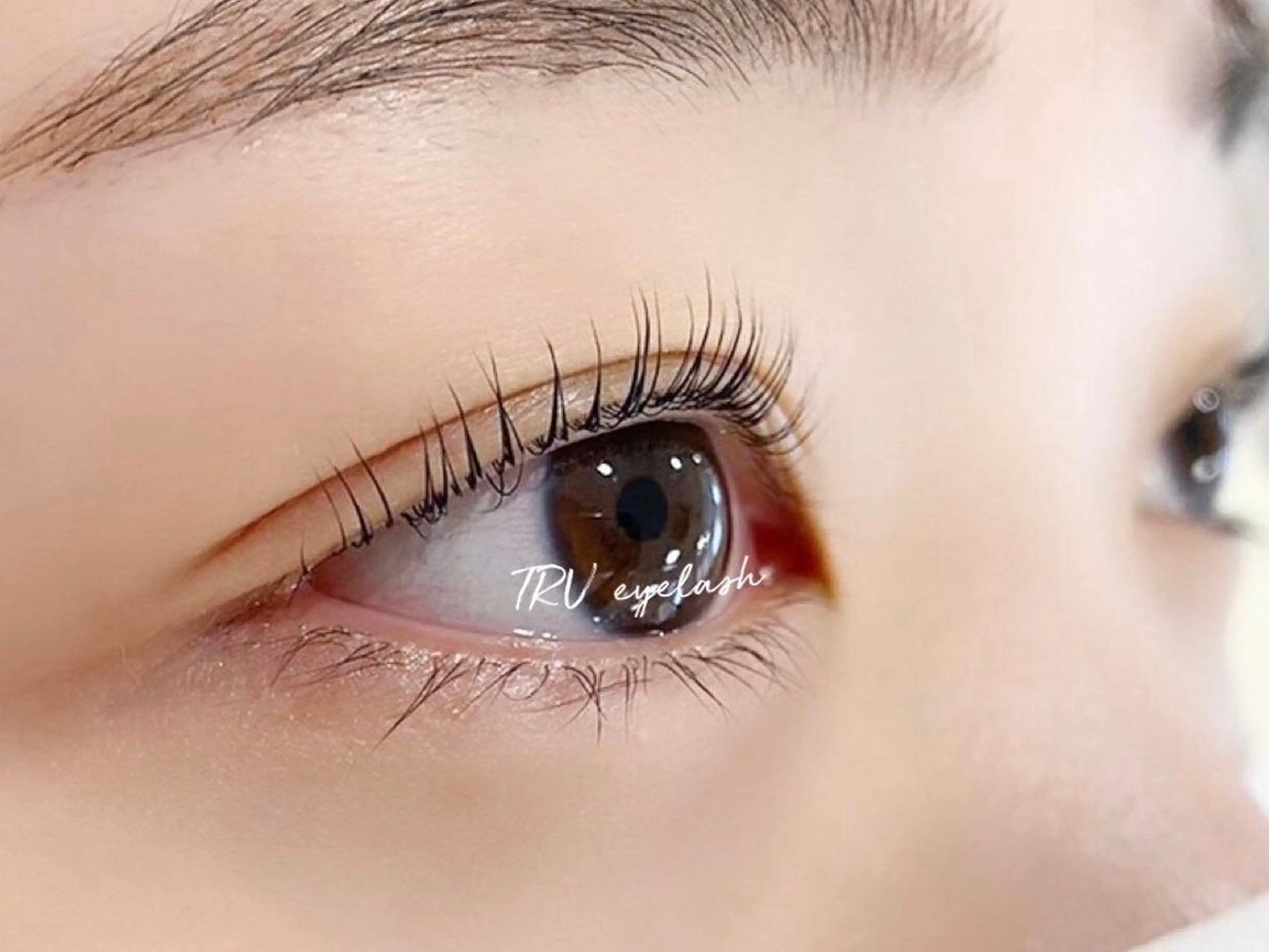 マツエク・マツパ new-line eye+Tokyo所属・aoki kokoneのマツエク・マツパデザイン