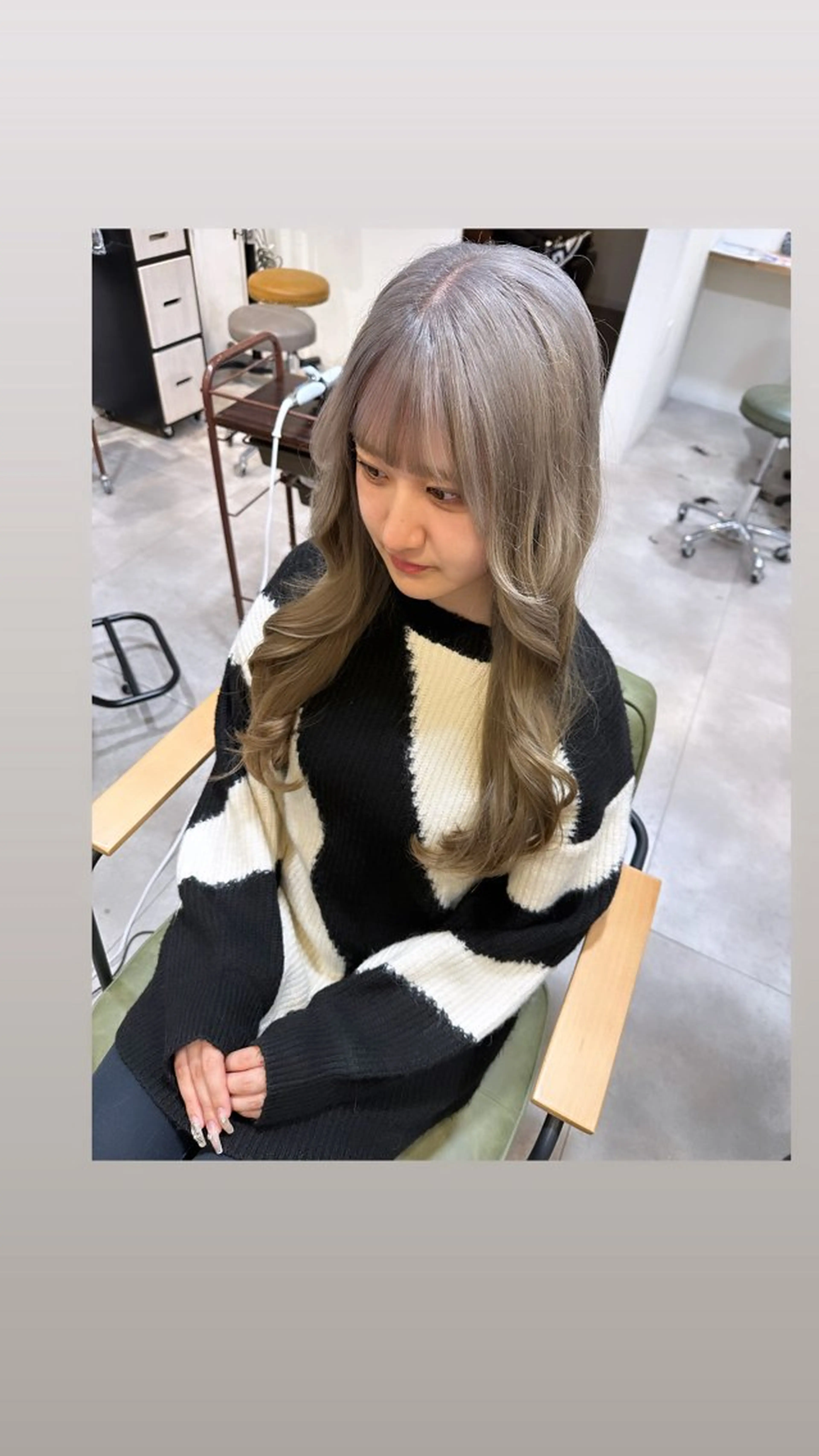 ロング desirbeaux 板垣鈴香のヘアスタイル
