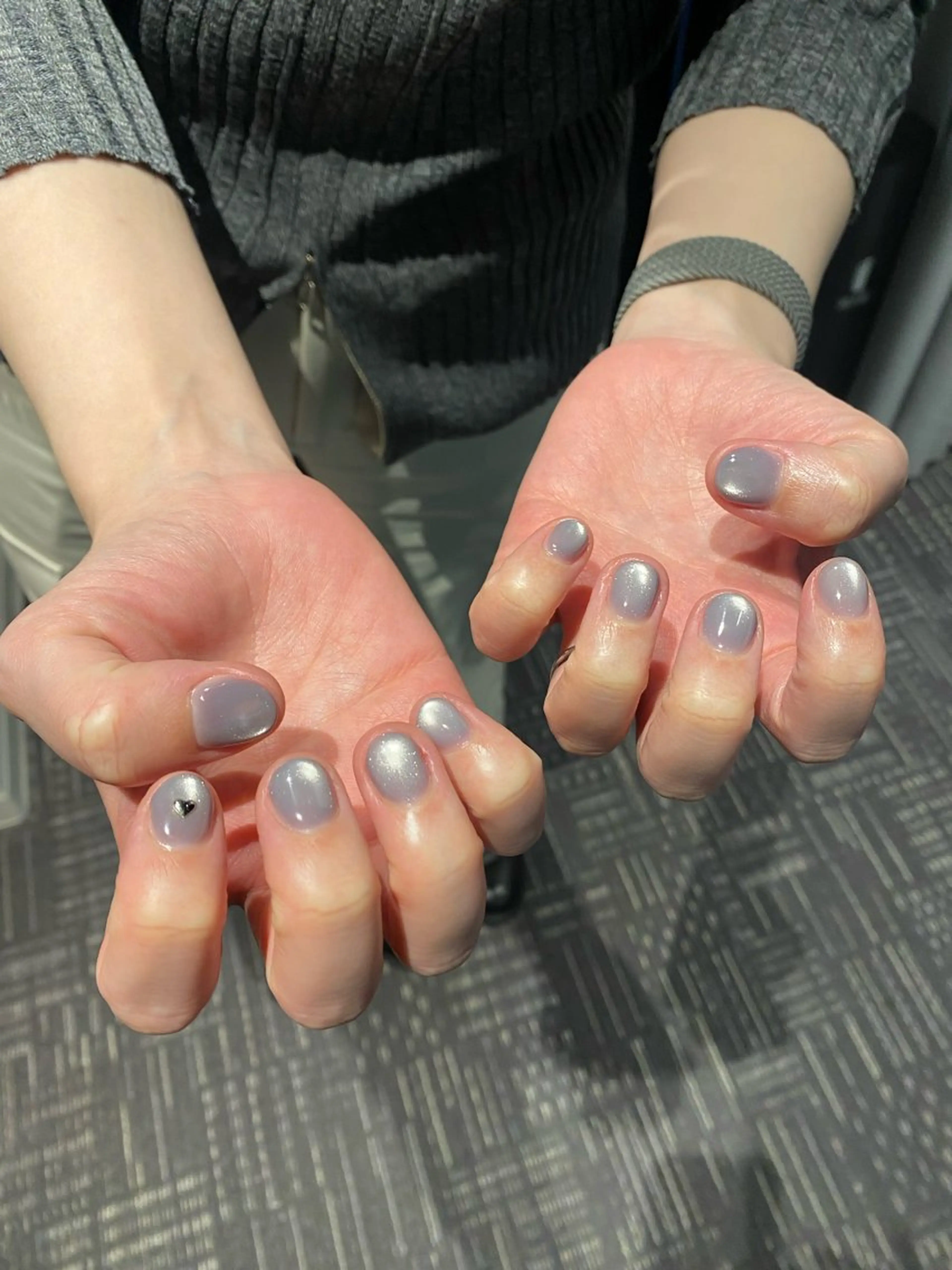 ネイル ハンドネイル ニュアンス / 鉱物 natsukiのネイルデザイン