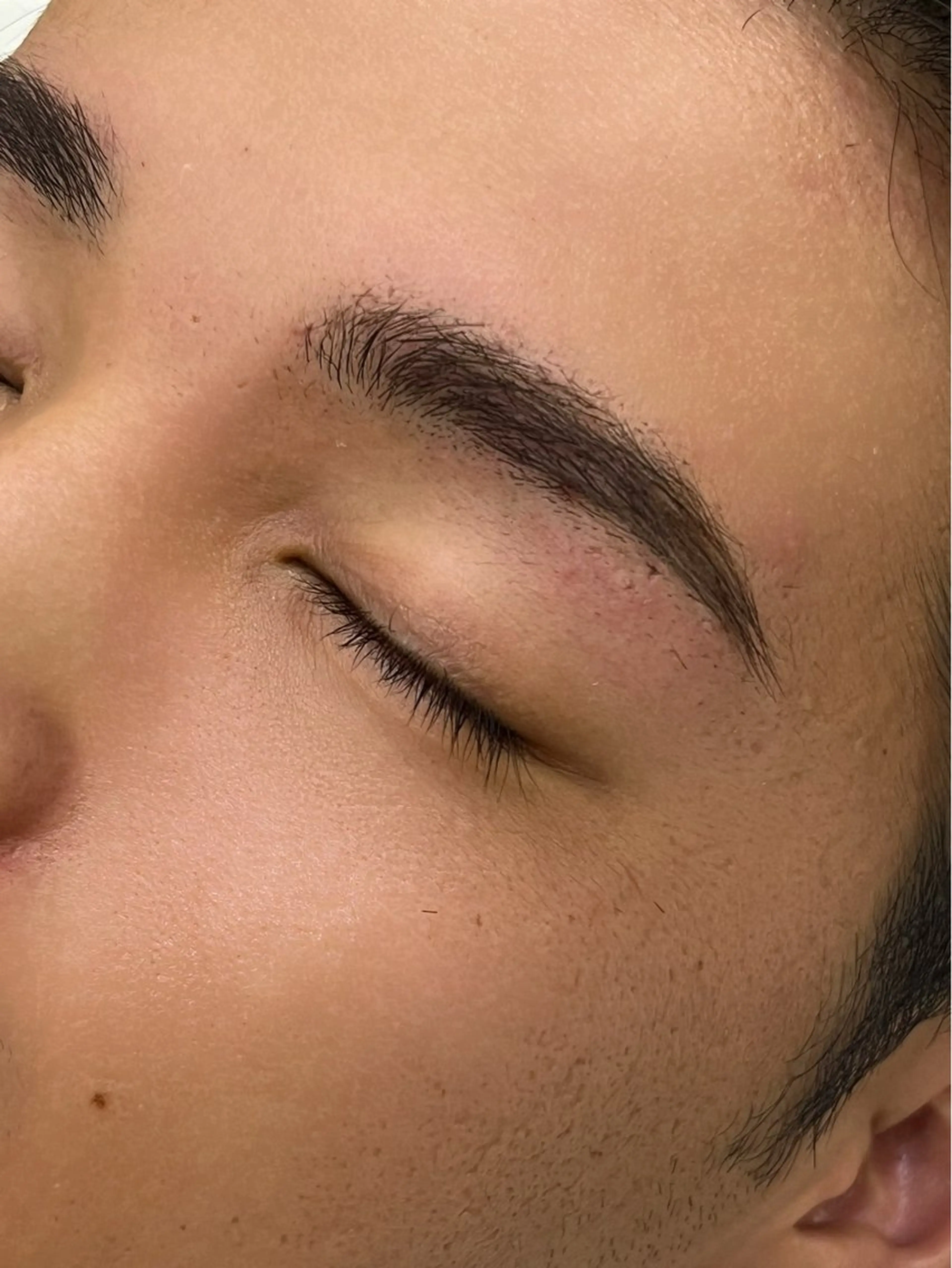 アイブロウ ワックス脱毛 その他(アイブロウ) 喜友名 ウララのヘアスタイル