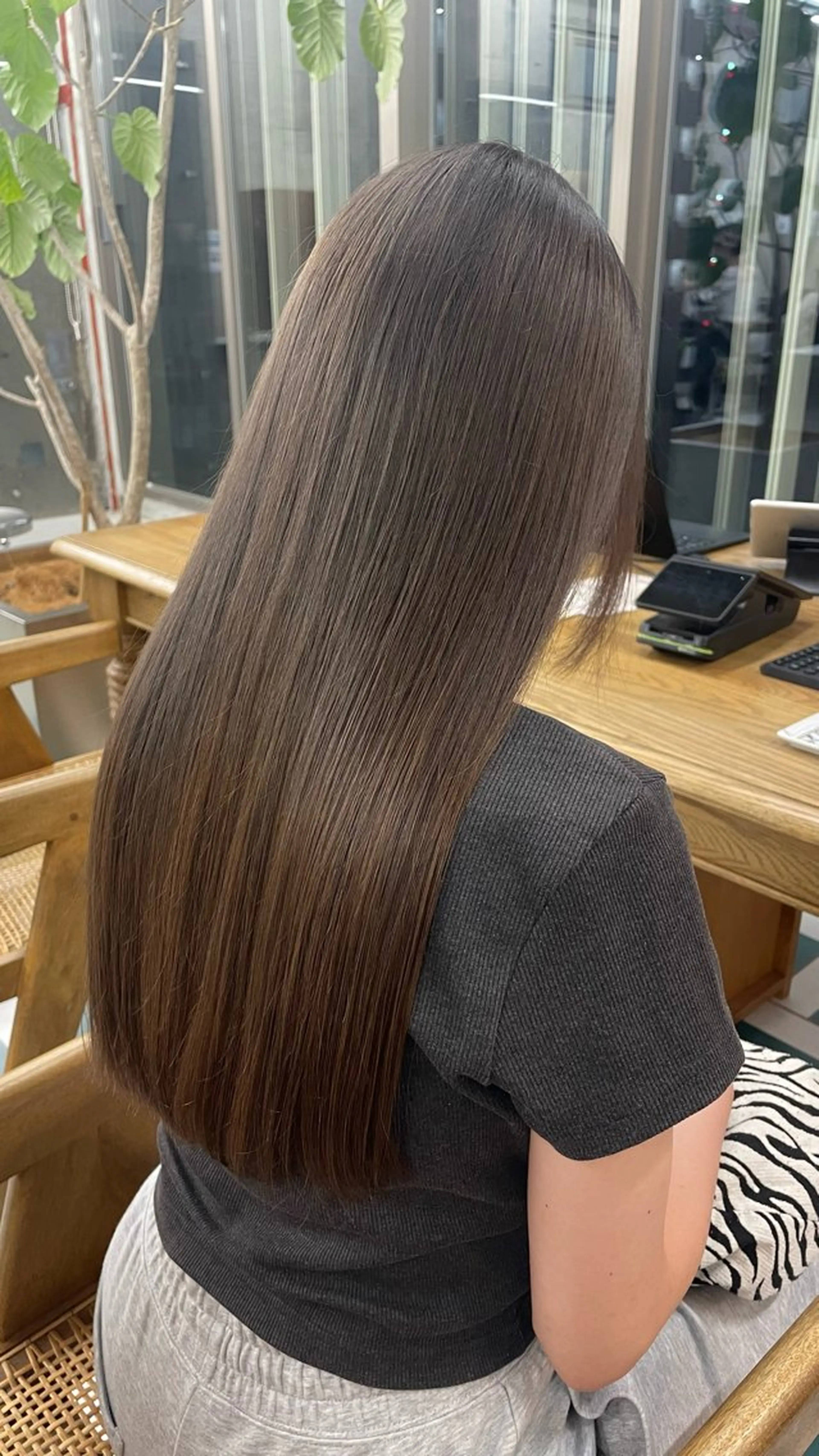 ロング ヘアカラー noe salon所属・田中 絢のヘアスタイル