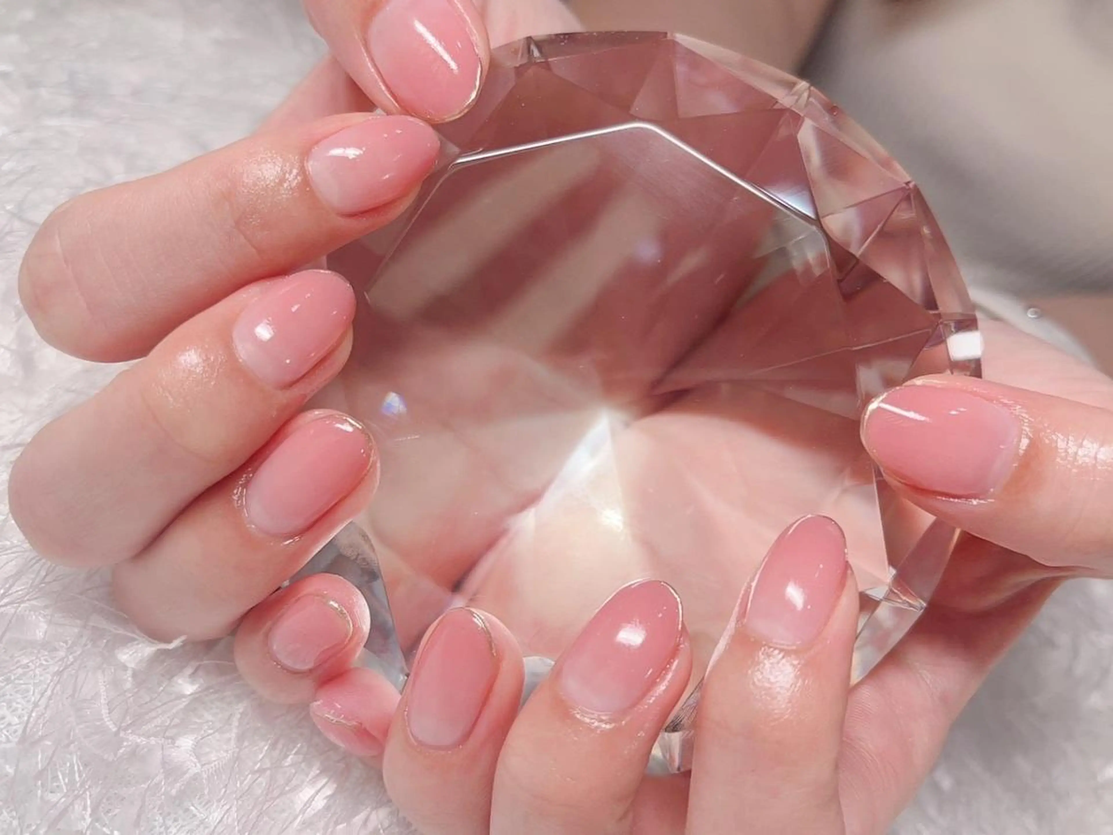 ネイル マツエク・マツパ アイブロウ 眉カラー 韓国風マツエク パリジェンヌラッシュリフト まつげパーマ ワンホンマツエク ハンドネイル Nail&eye Belire 新宿のネイルデザイン