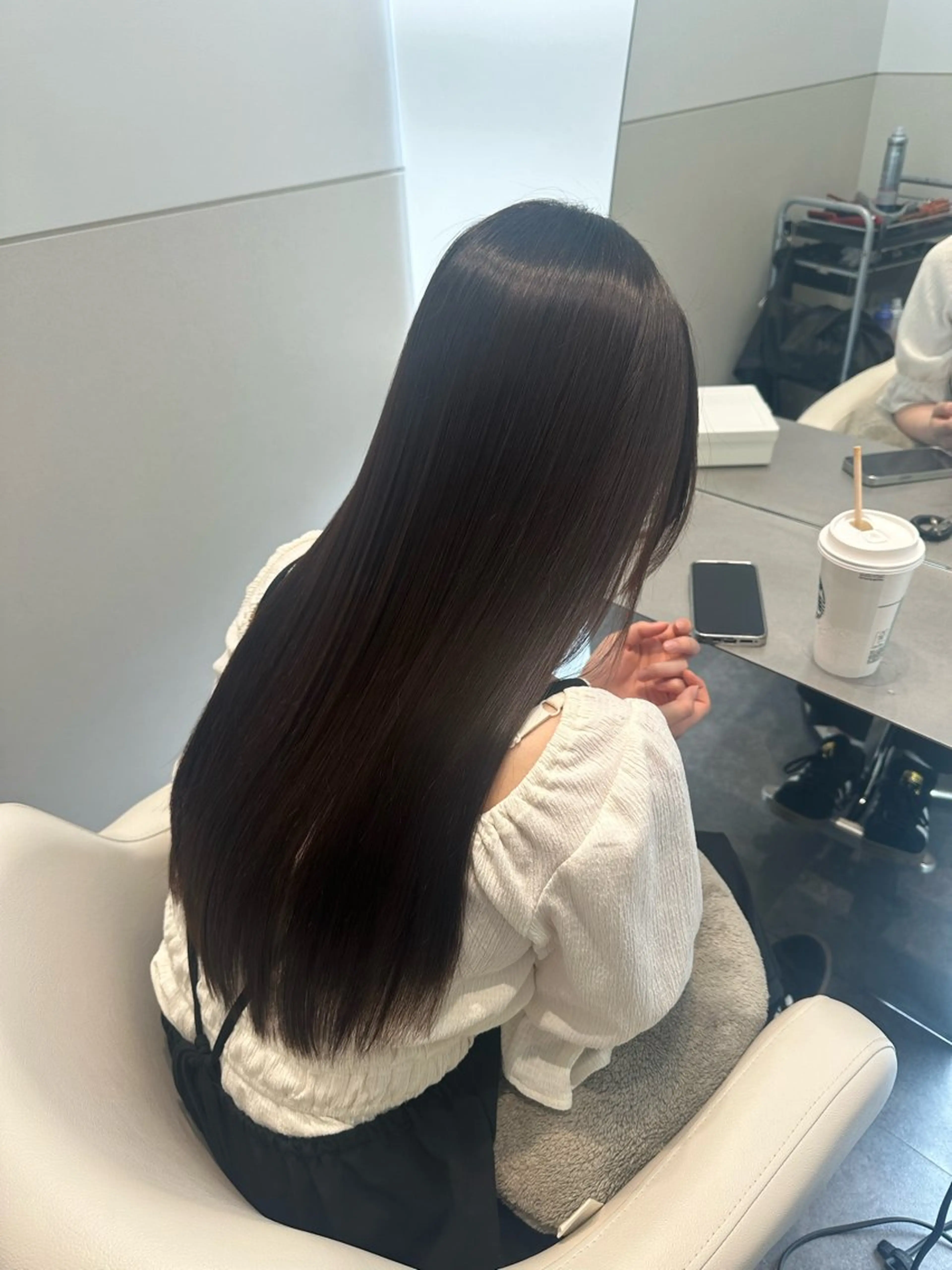 ロング SALOWIN    銀座RAY 2所属・yamashika honokaのヘアスタイル