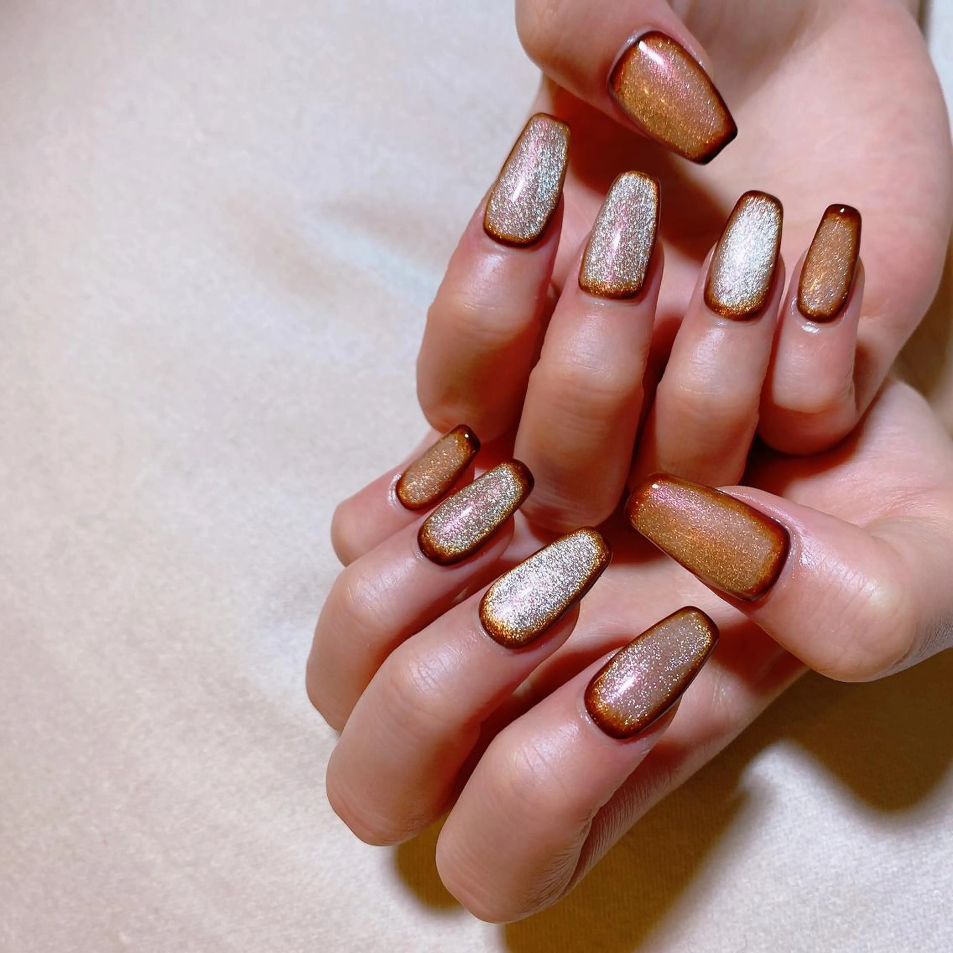 ネイル ジェルネイル マグネットネイル ハンドネイル Nail Room Bellisのネイルデザイン