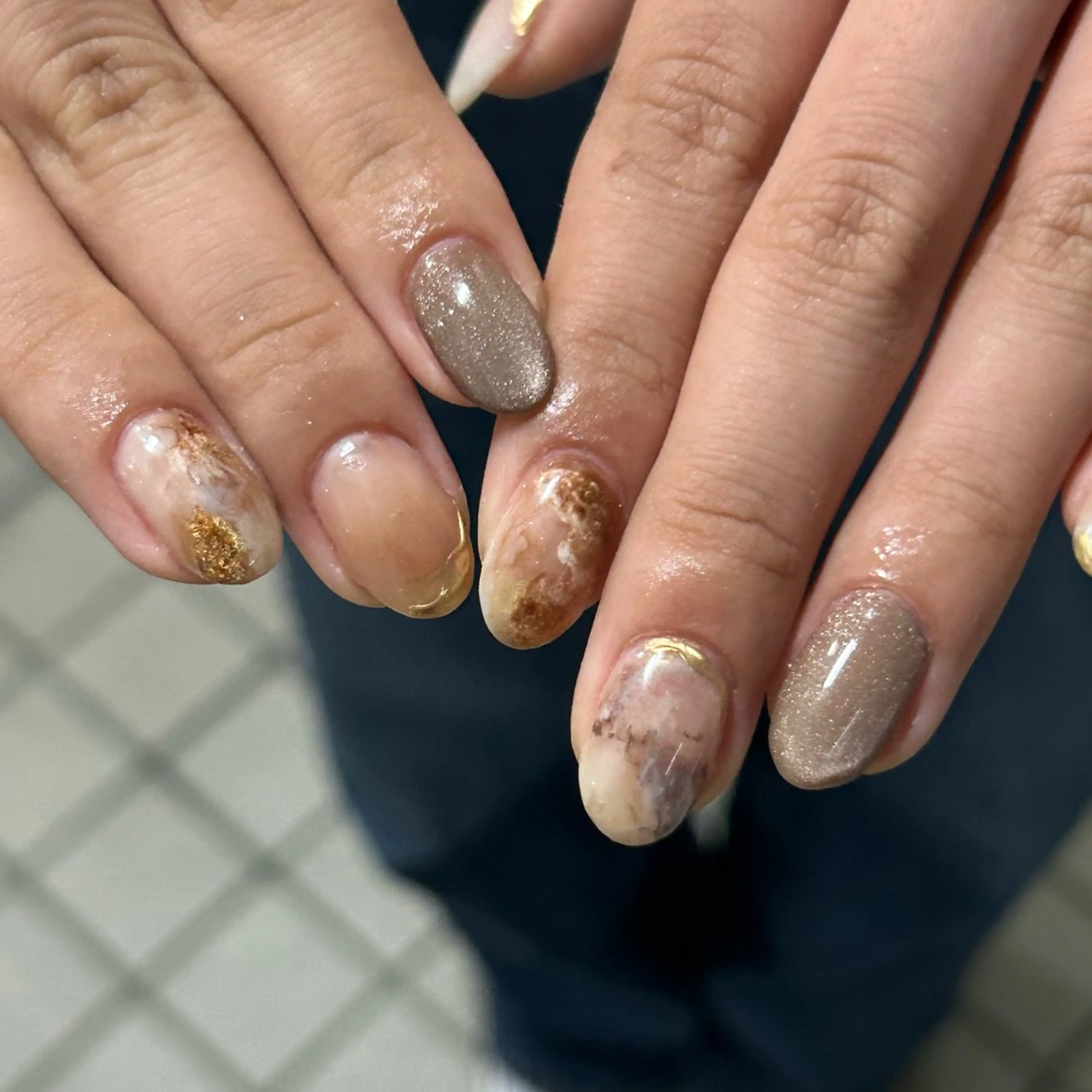 ネイル ブラウン Etel atelier.のネイルデザイン