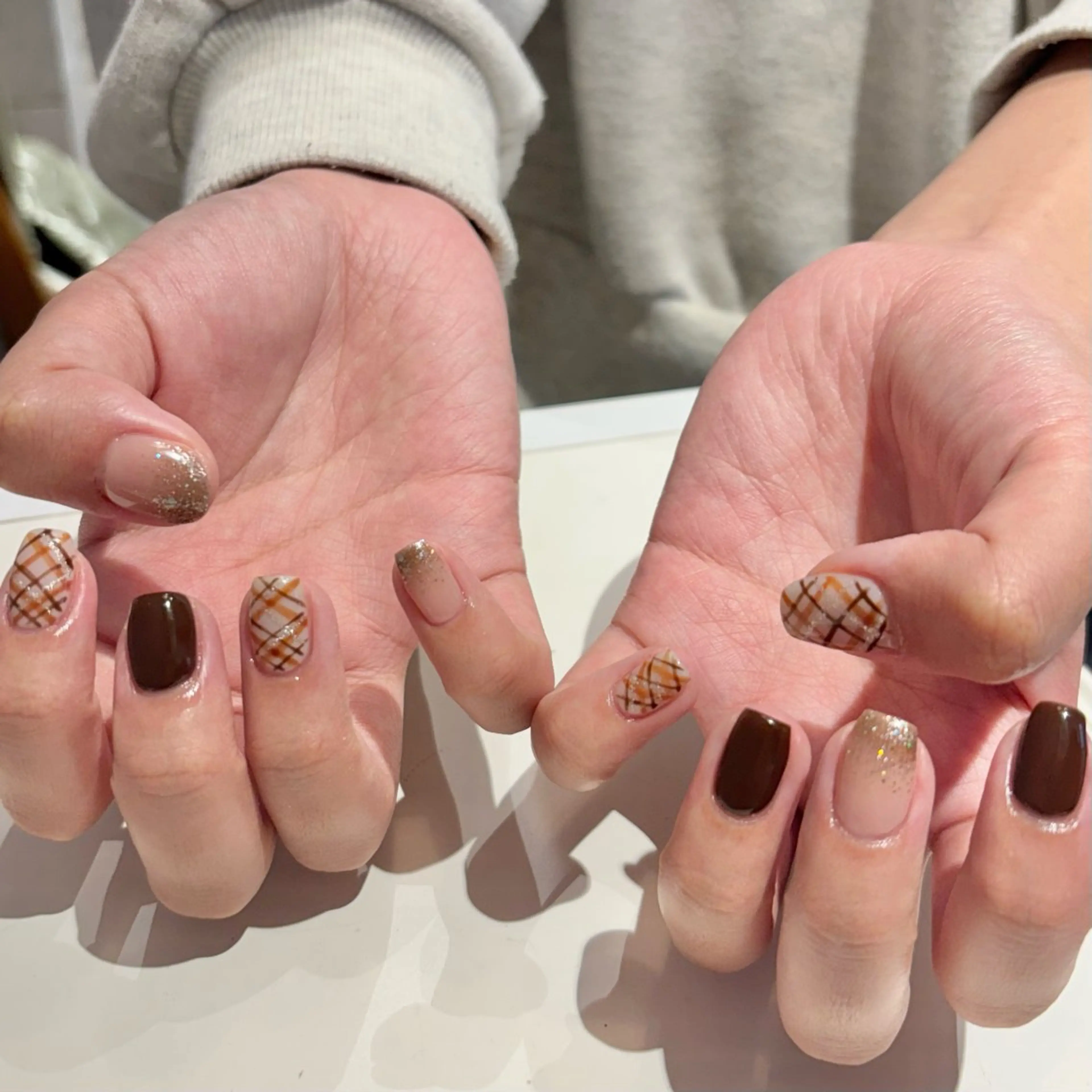 ネイル 石川 萌香のネイルデザイン