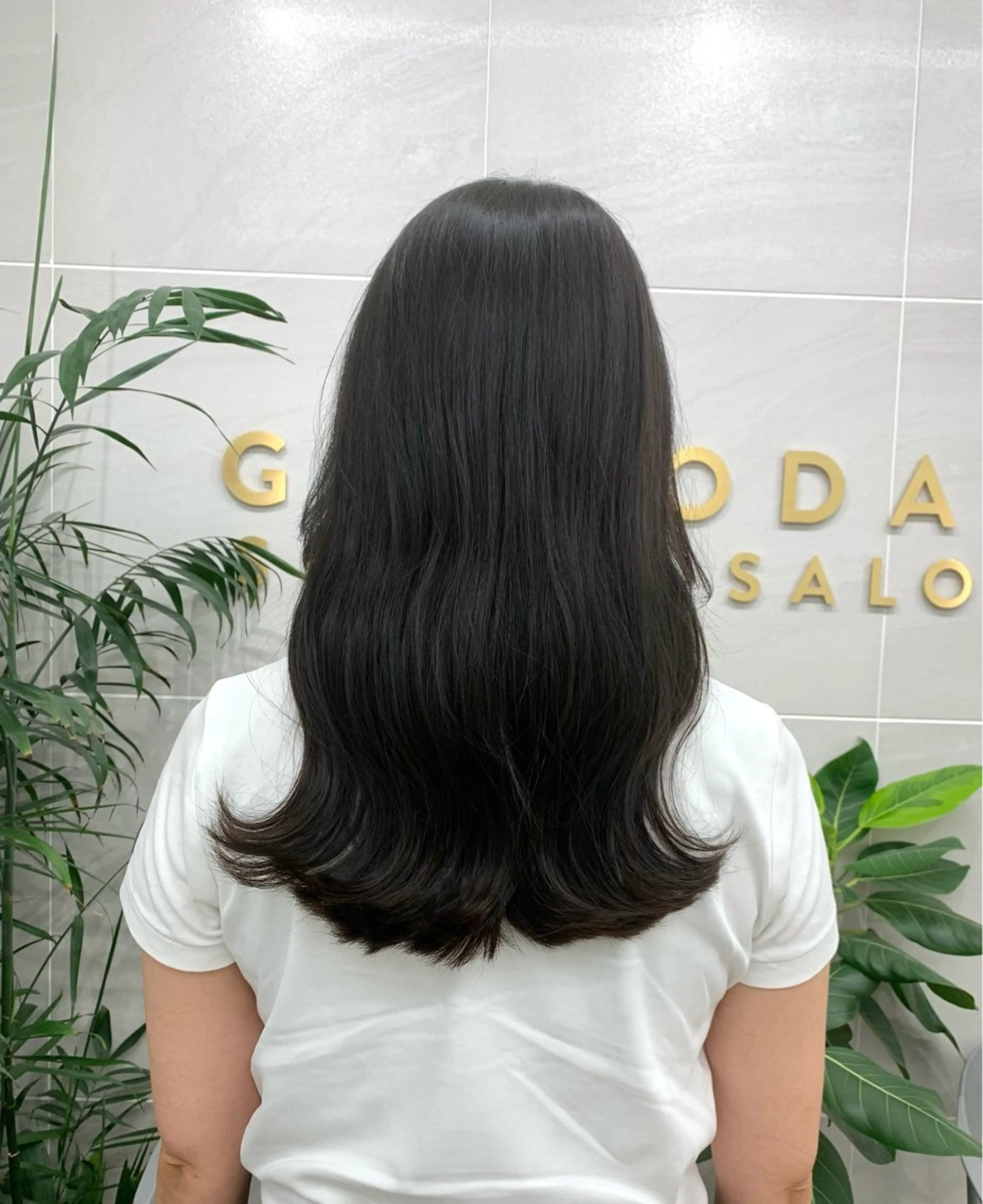 セミロング カラー ヘアカラー ヘッドスパ 本格ヘッドスパ🌿 ×ヘア　佐藤のヘアスタイル