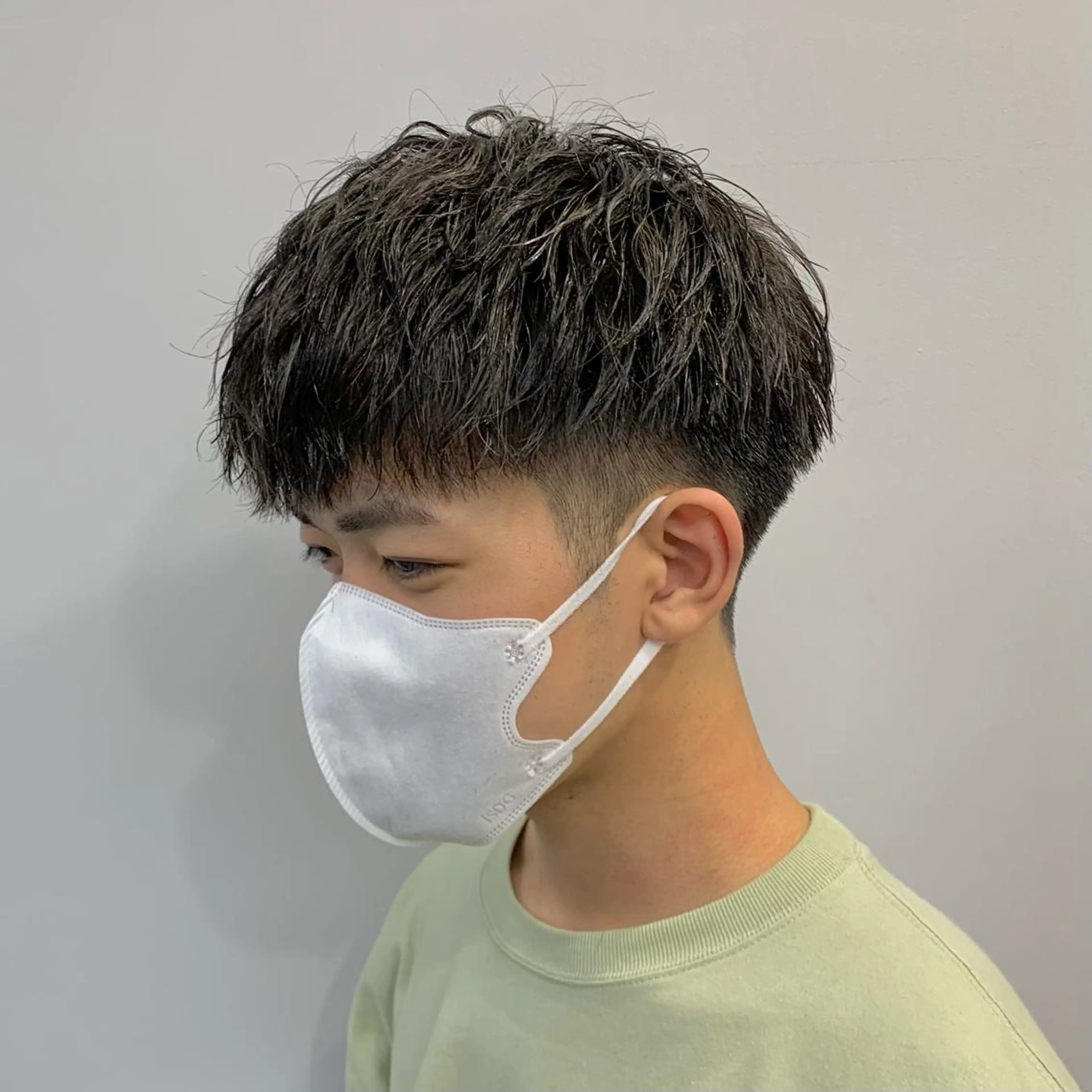 ショート カラー メンズ マッシュ ショートヘア カット ヘアカラー メンズ特化美容師/ 藤戸 椋のヘアスタイル