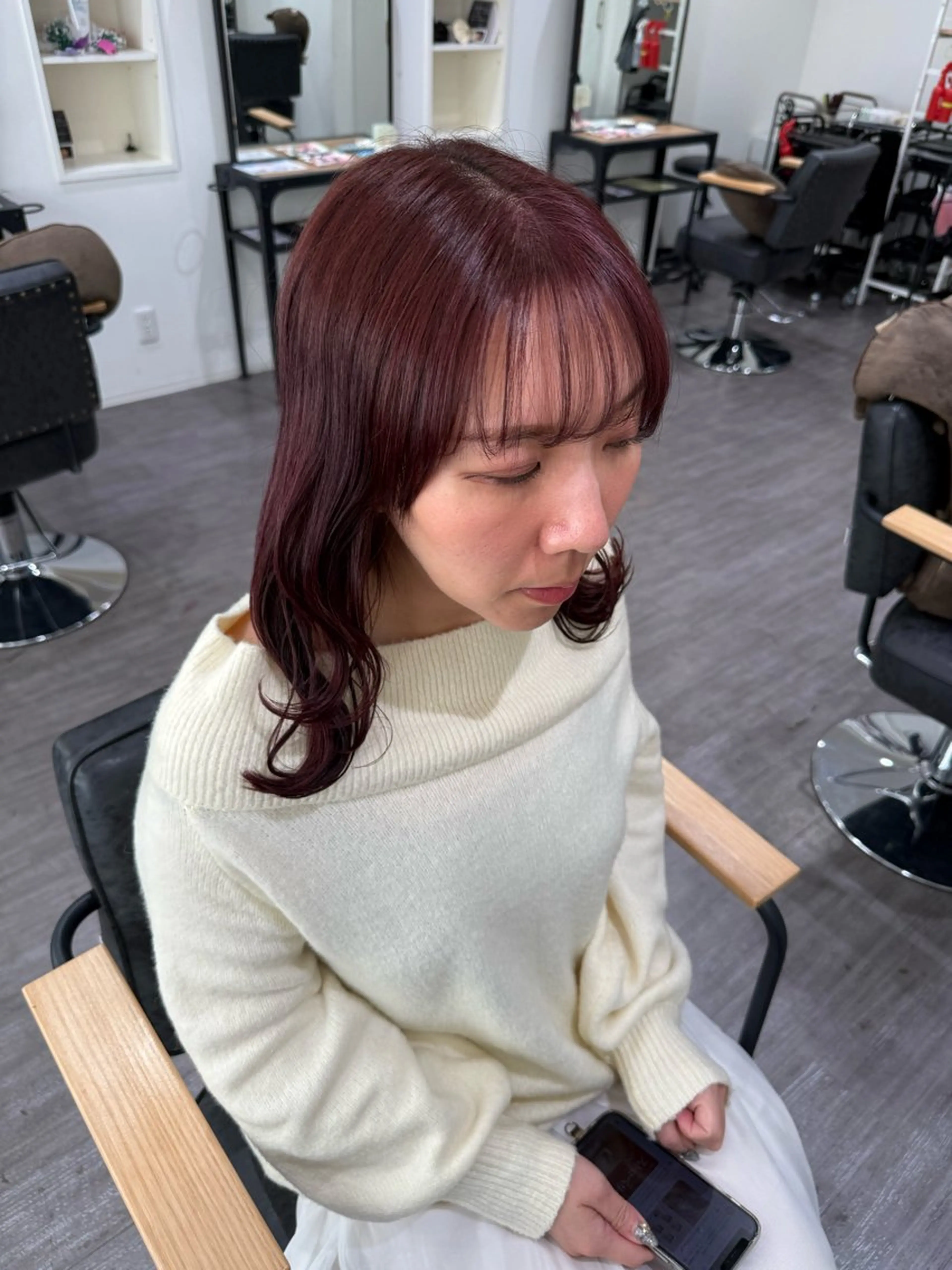 ミディアム カラー ピンクカラー カット ヘアカラー トリートメント 上田 紗也のヘアスタイル